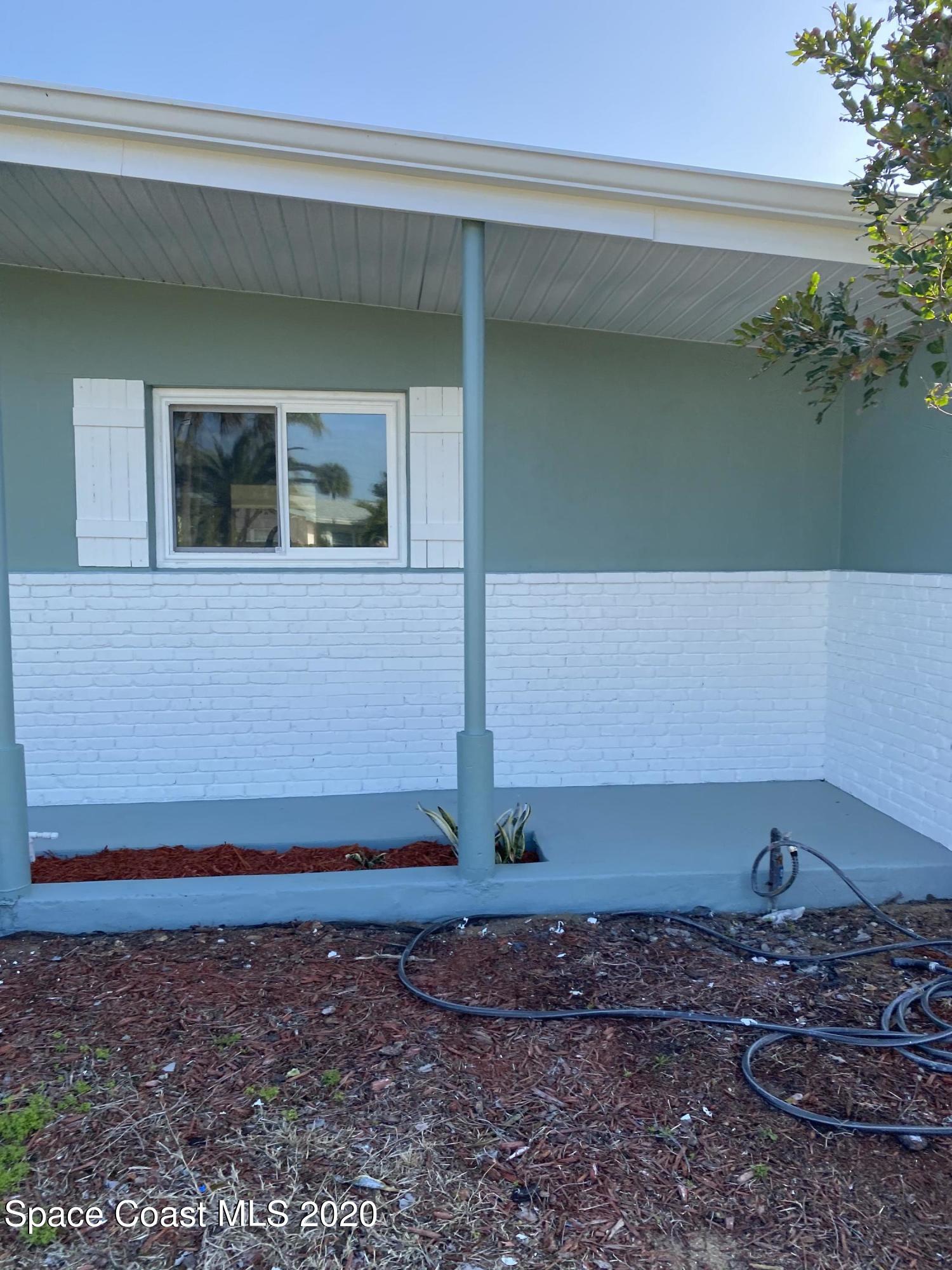 110 Churchill Avenue