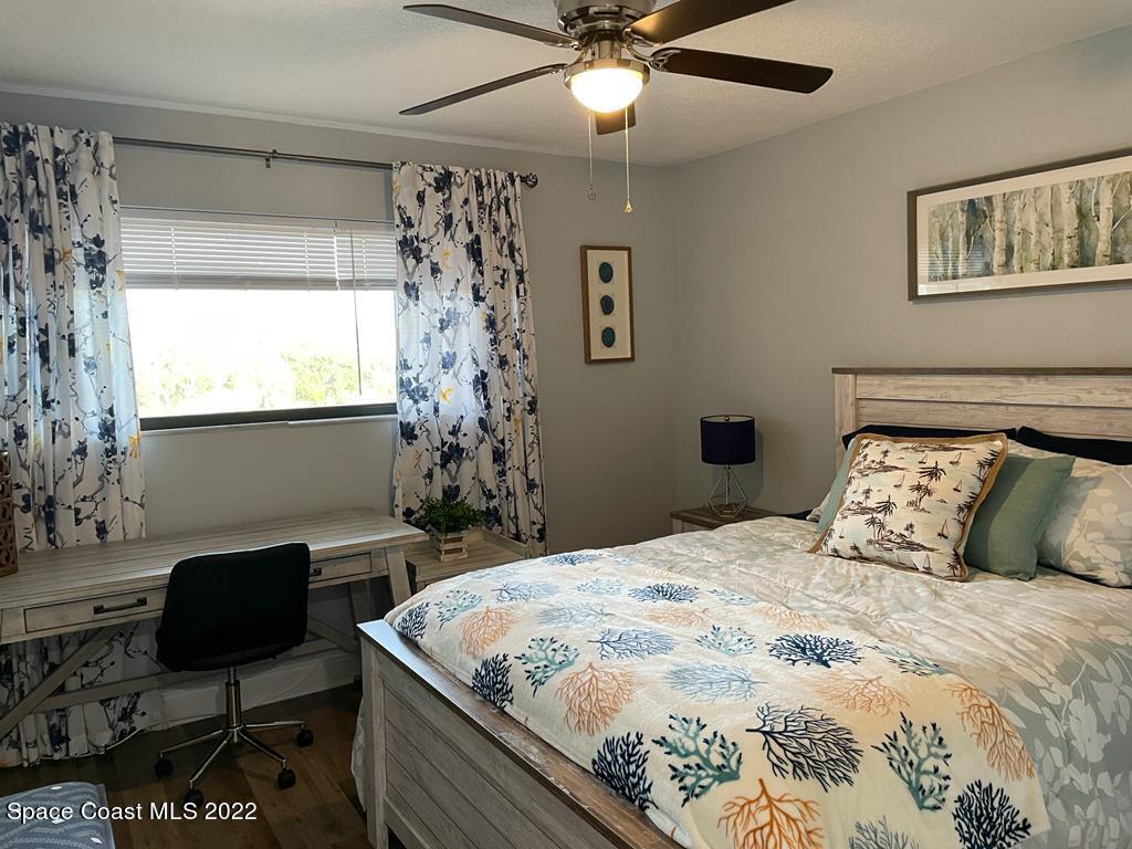 3901 NE Dixie Highway, 510