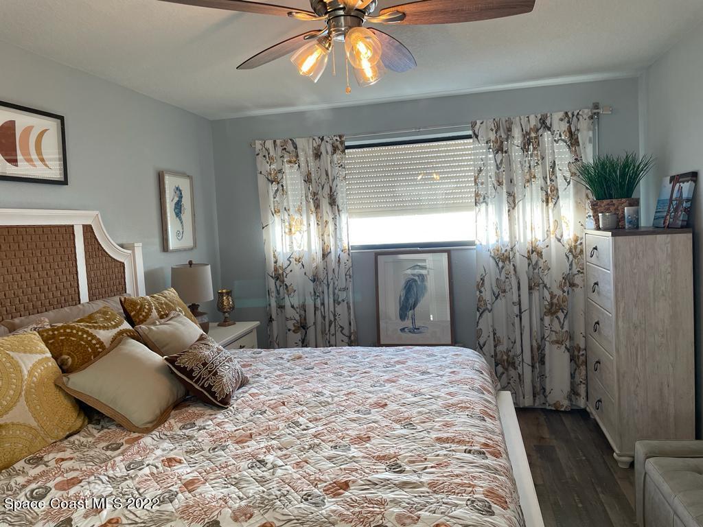 3901 NE Dixie Highway, 510