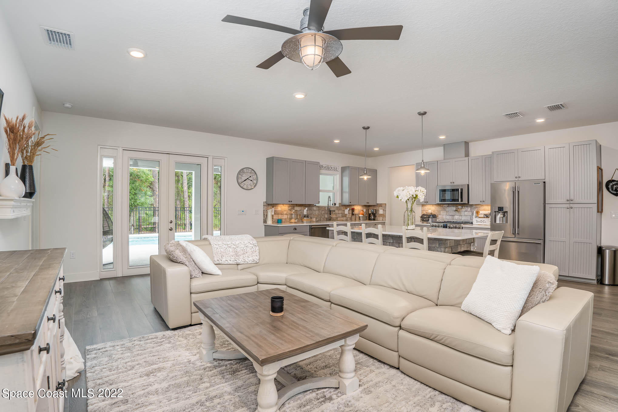 3250 Hield Road