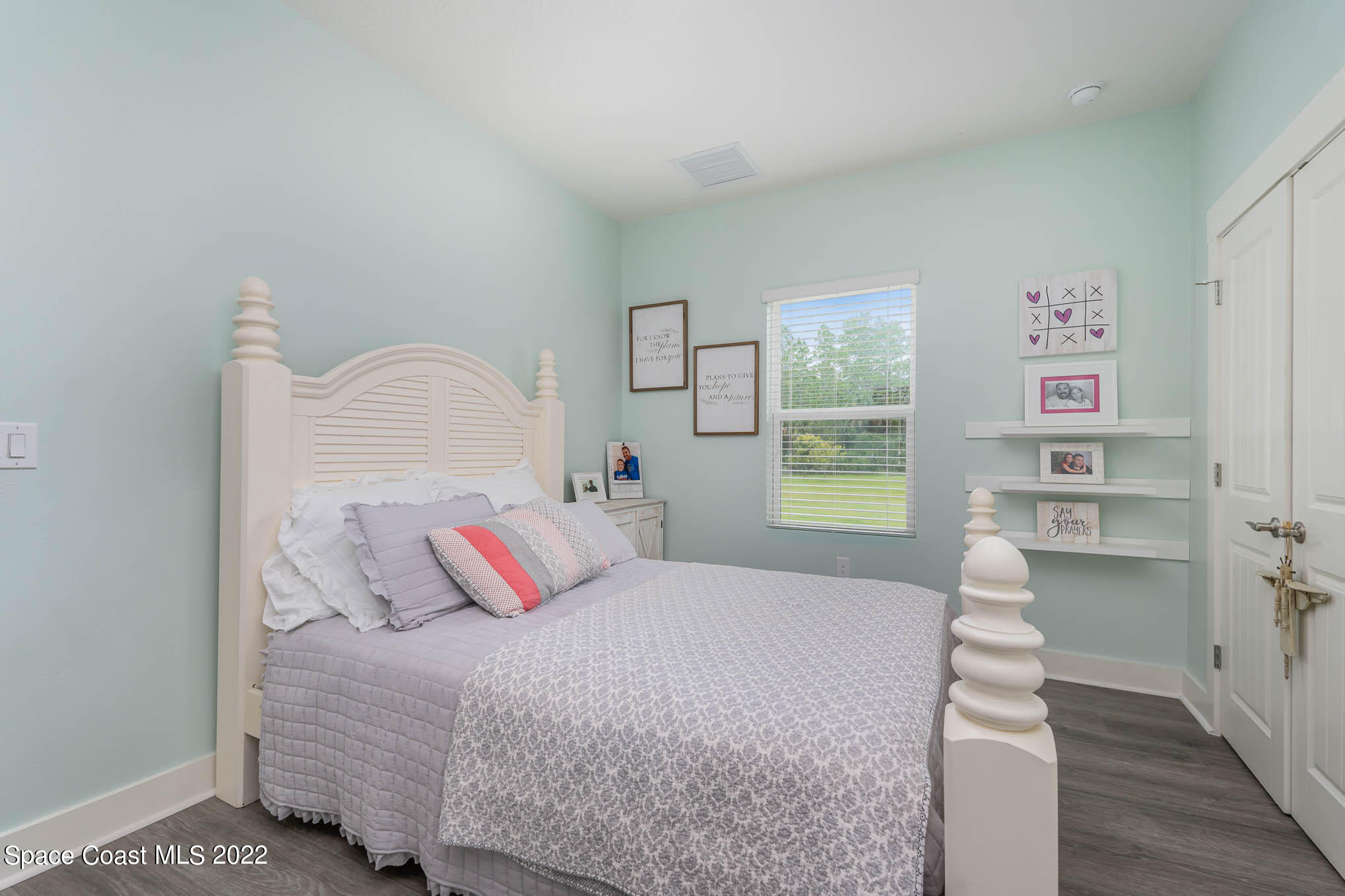 3250 Hield Road