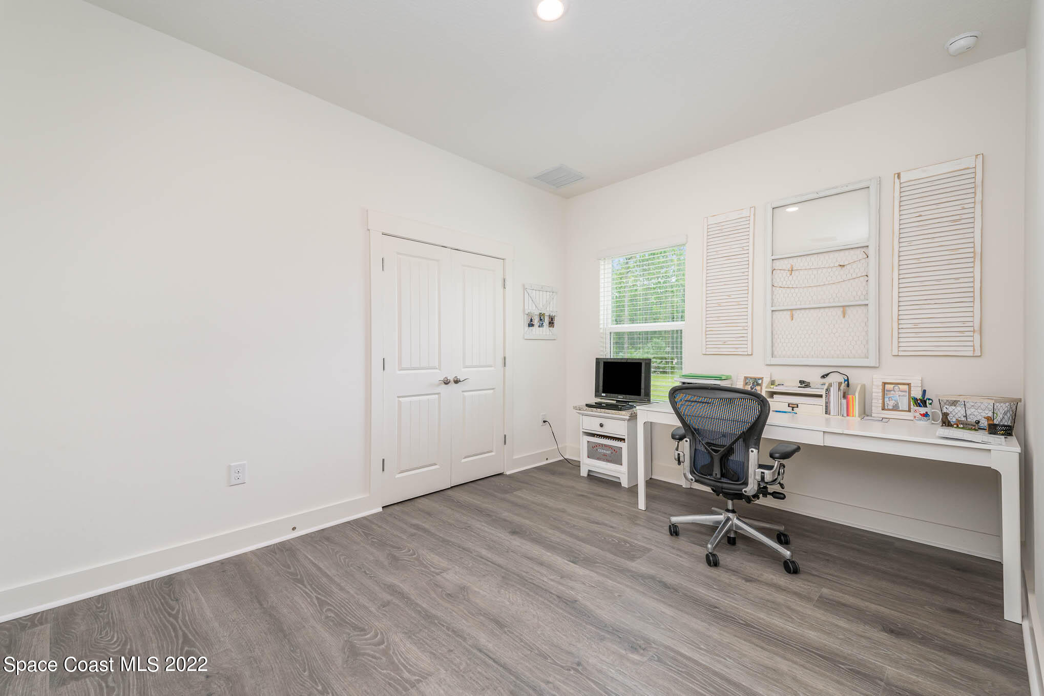 3250 Hield Road