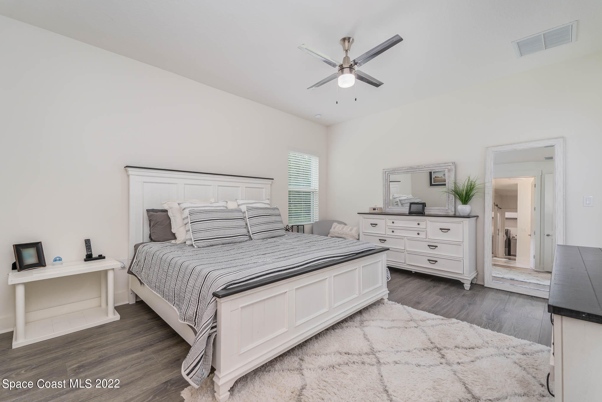3250 Hield Road
