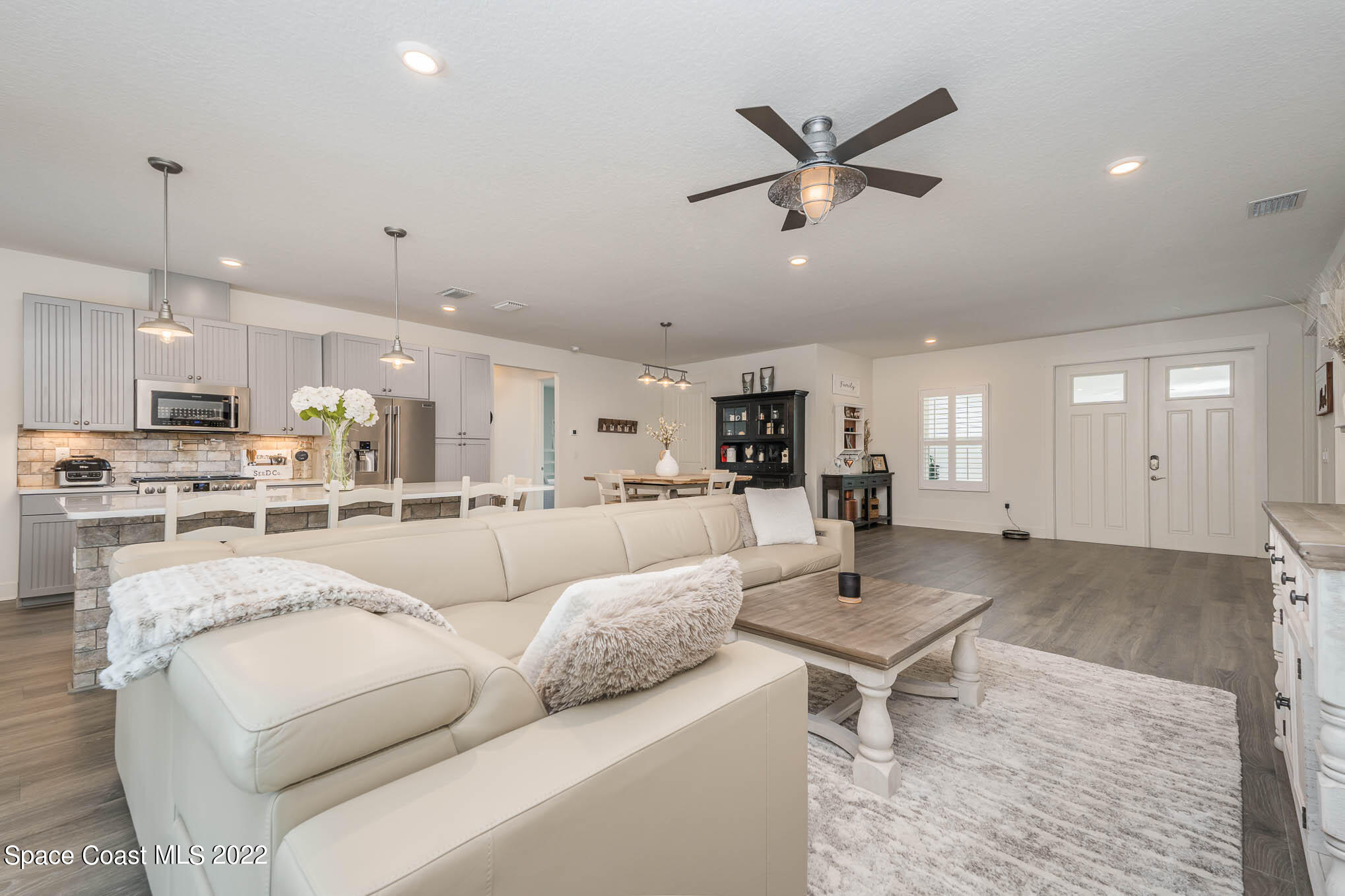 3250 Hield Road