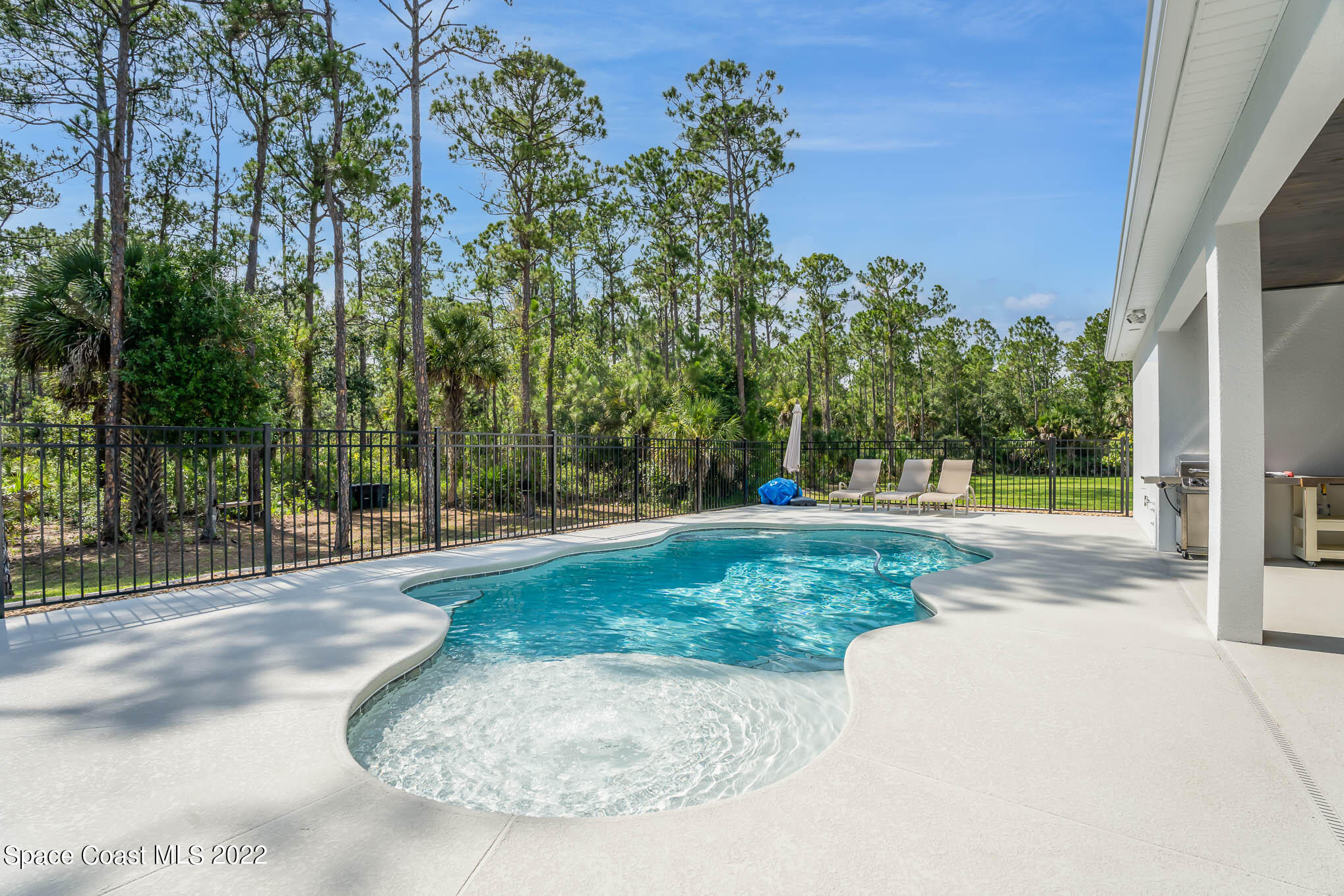 3250 Hield Road