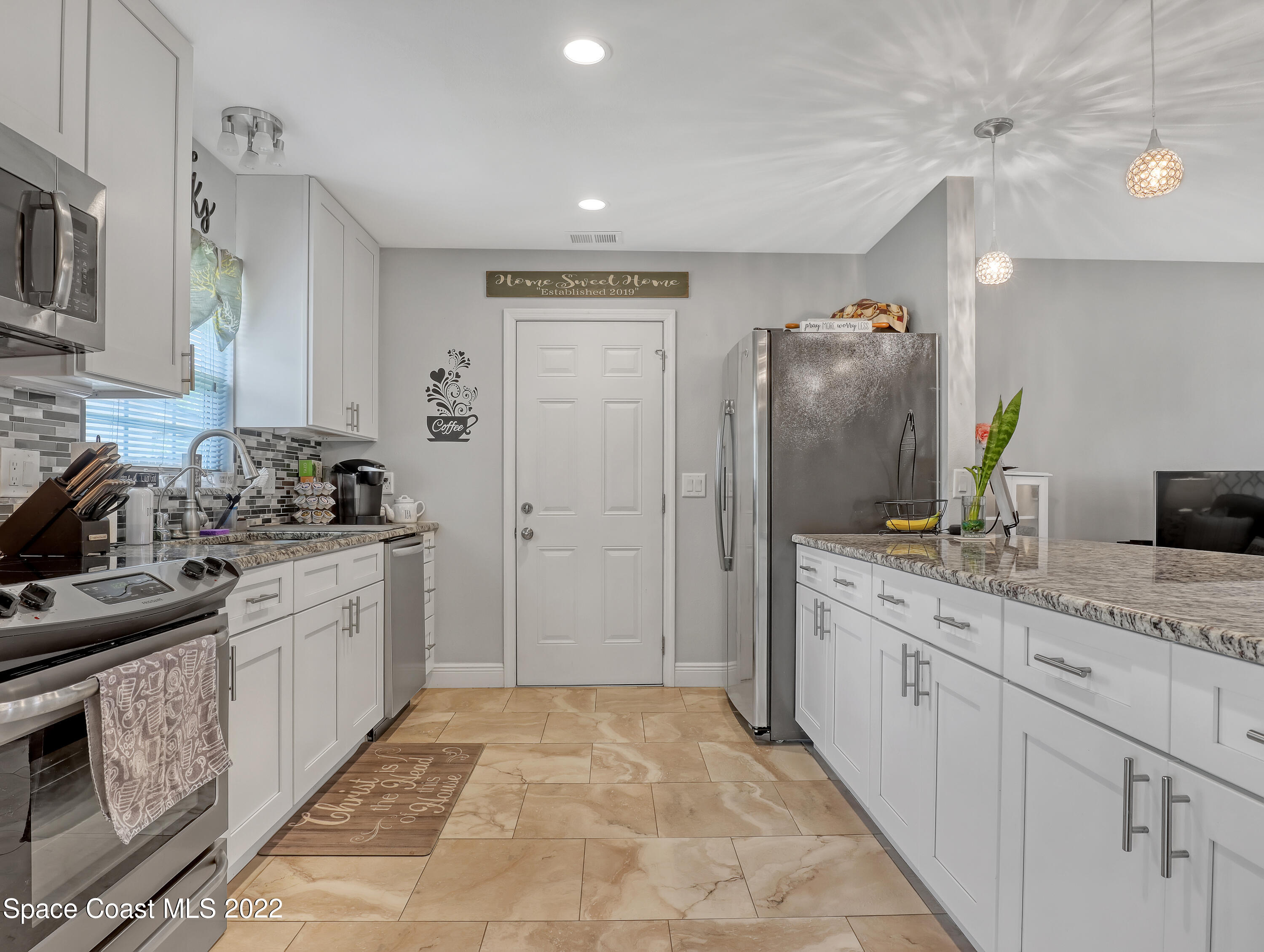 1958 Barker Street NE