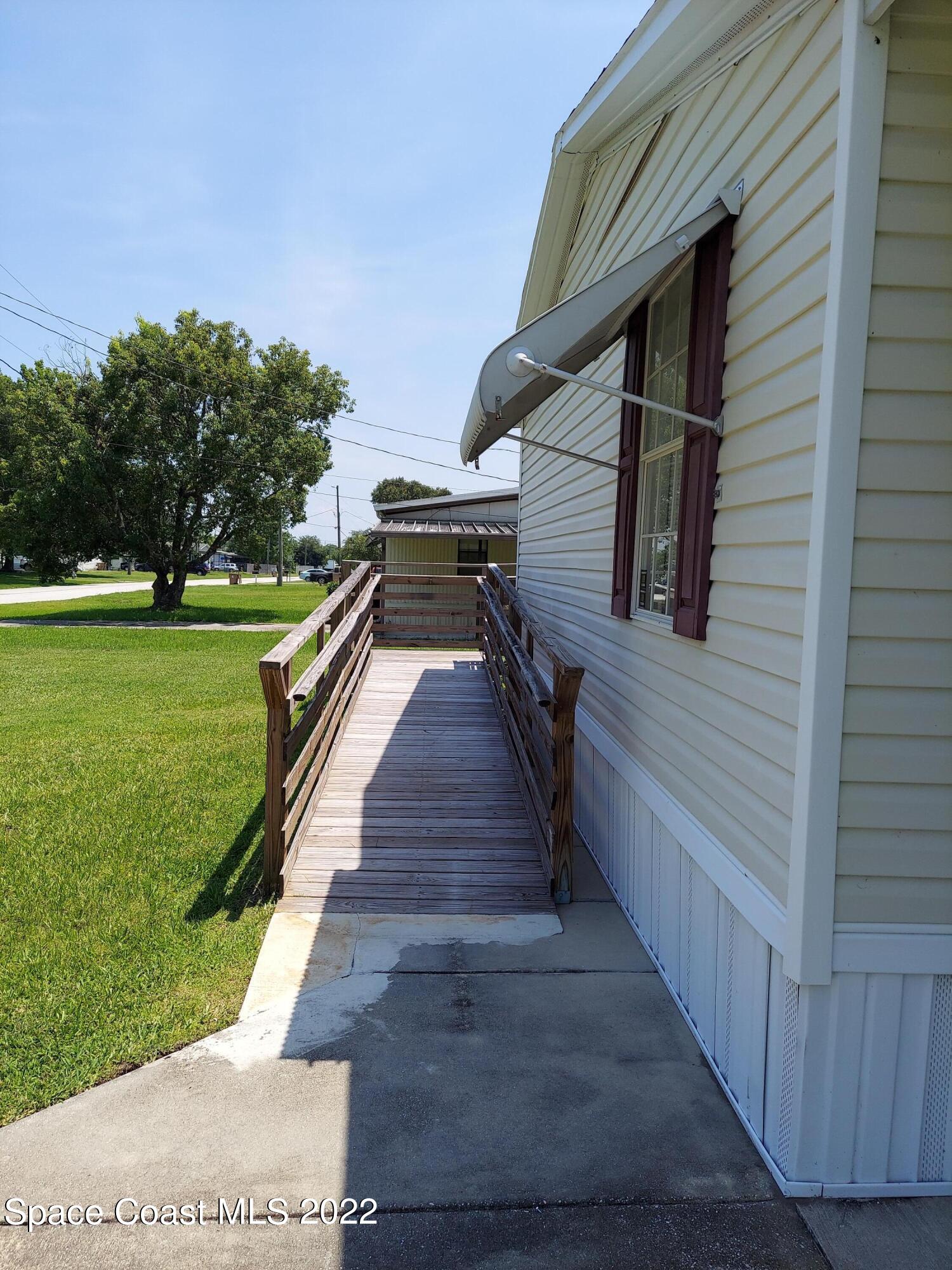 1066 Greenskeep Drive