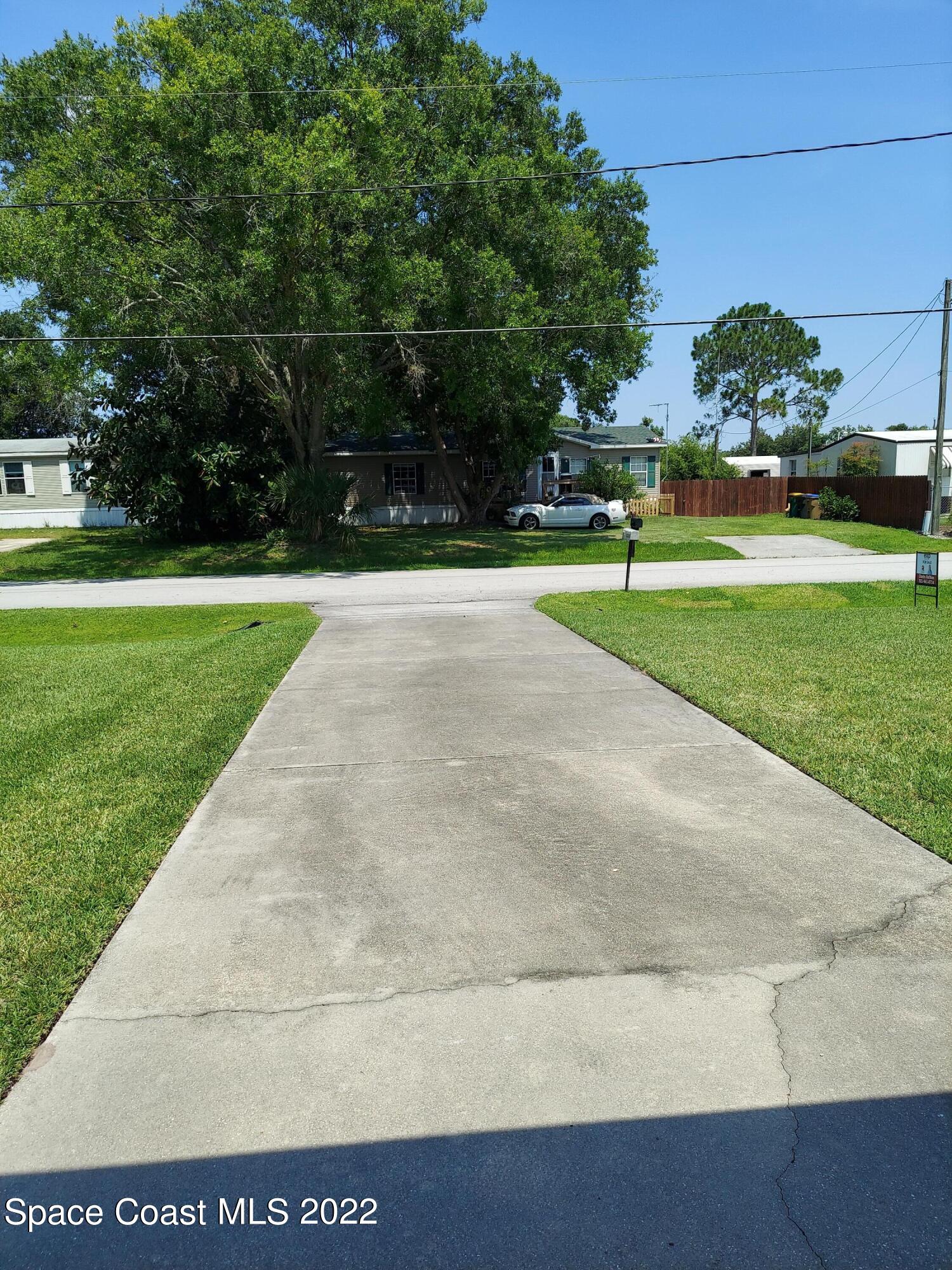 1066 Greenskeep Drive