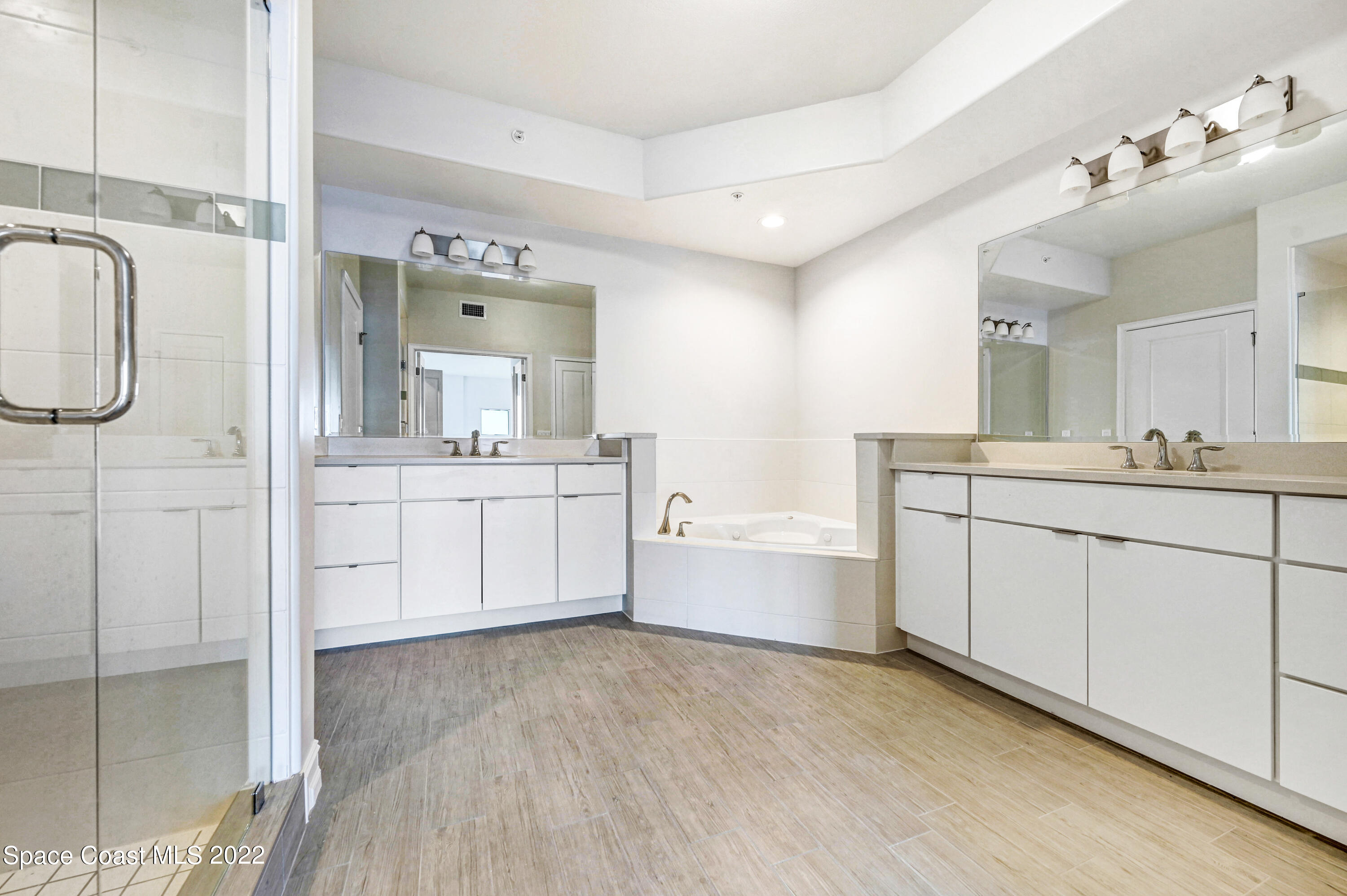 1435 S Harbor City Boulevard, 304