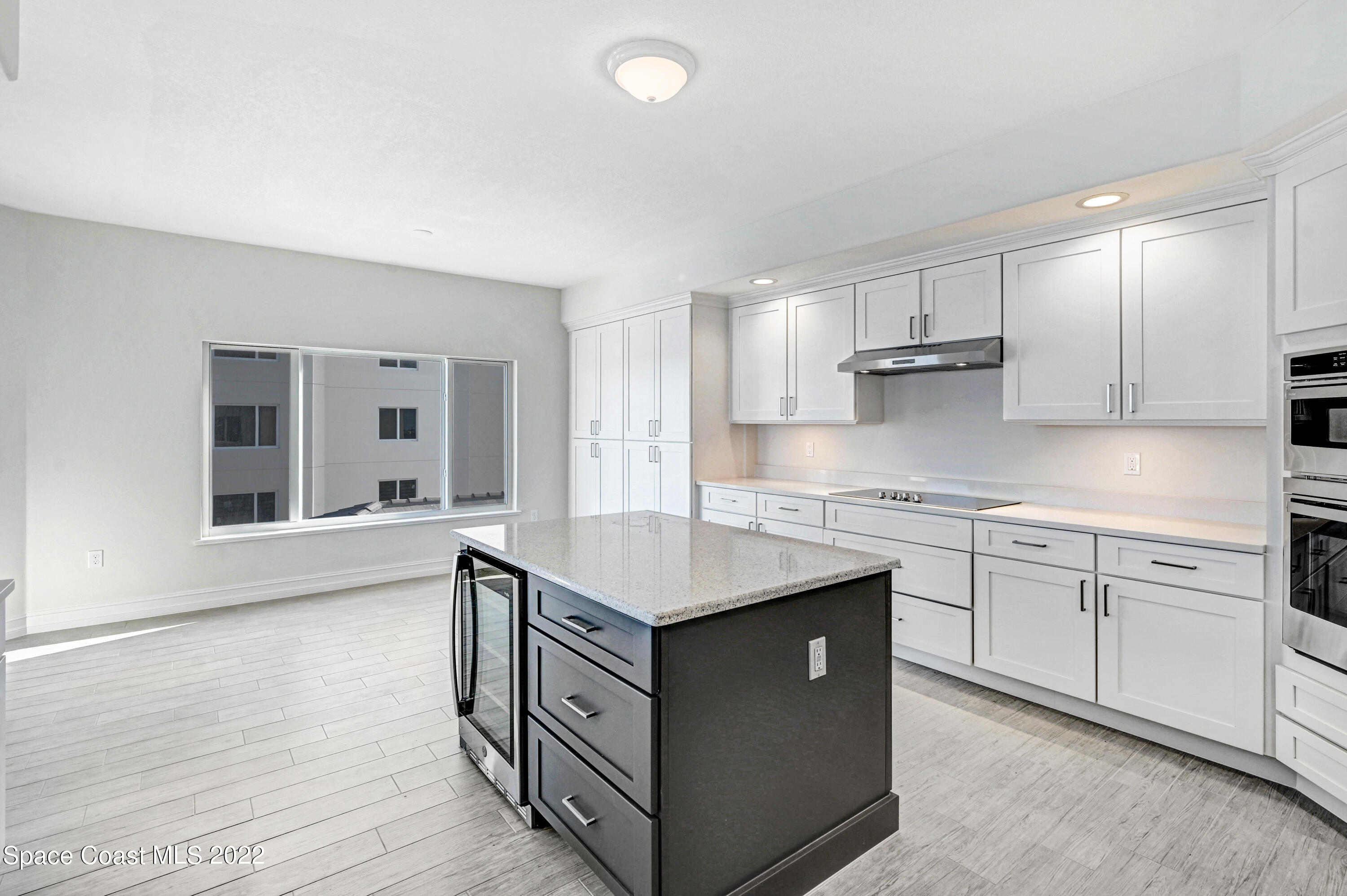 1435 S Harbor City Boulevard, 304