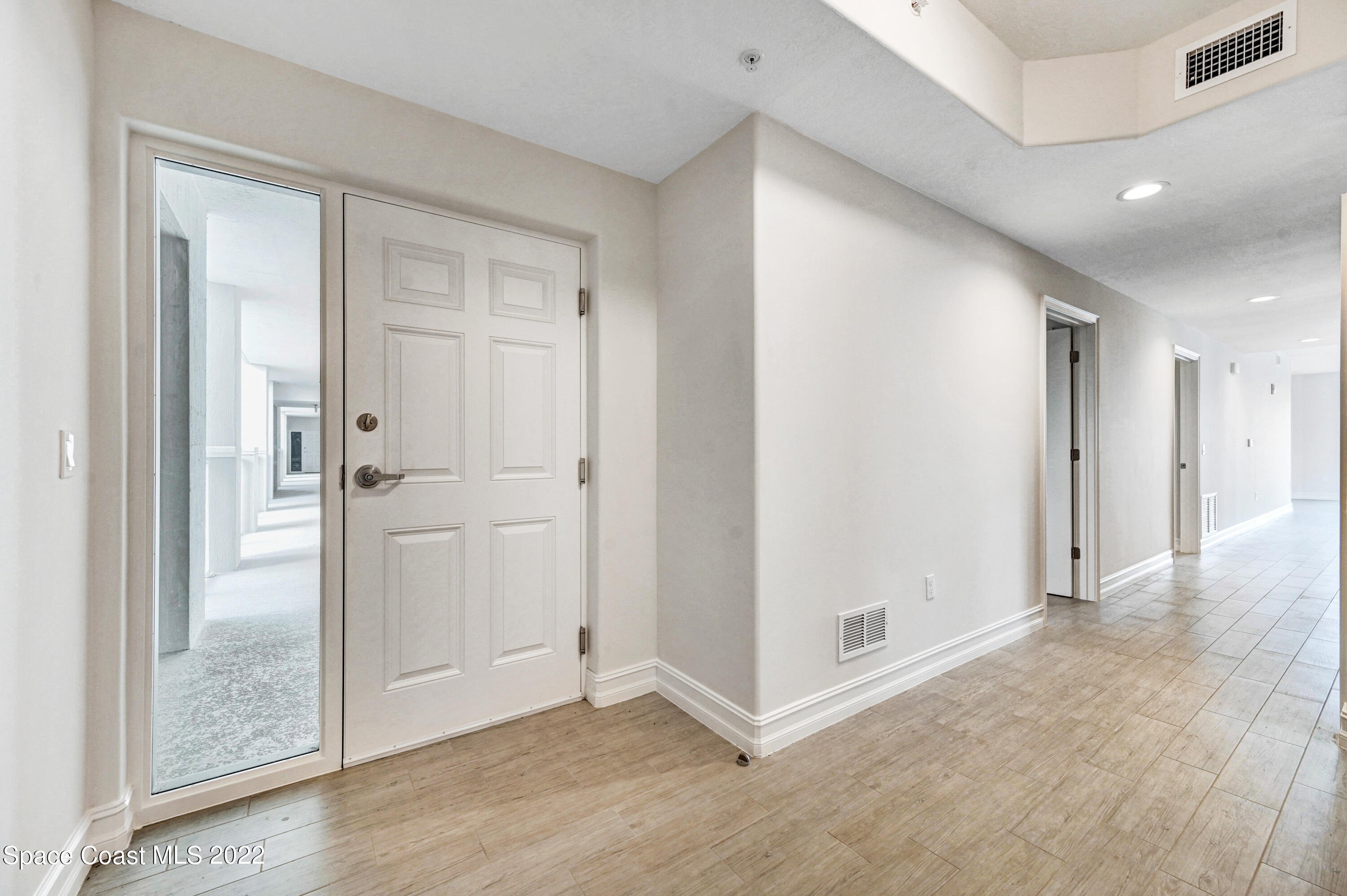 1435 S Harbor City Boulevard, 304