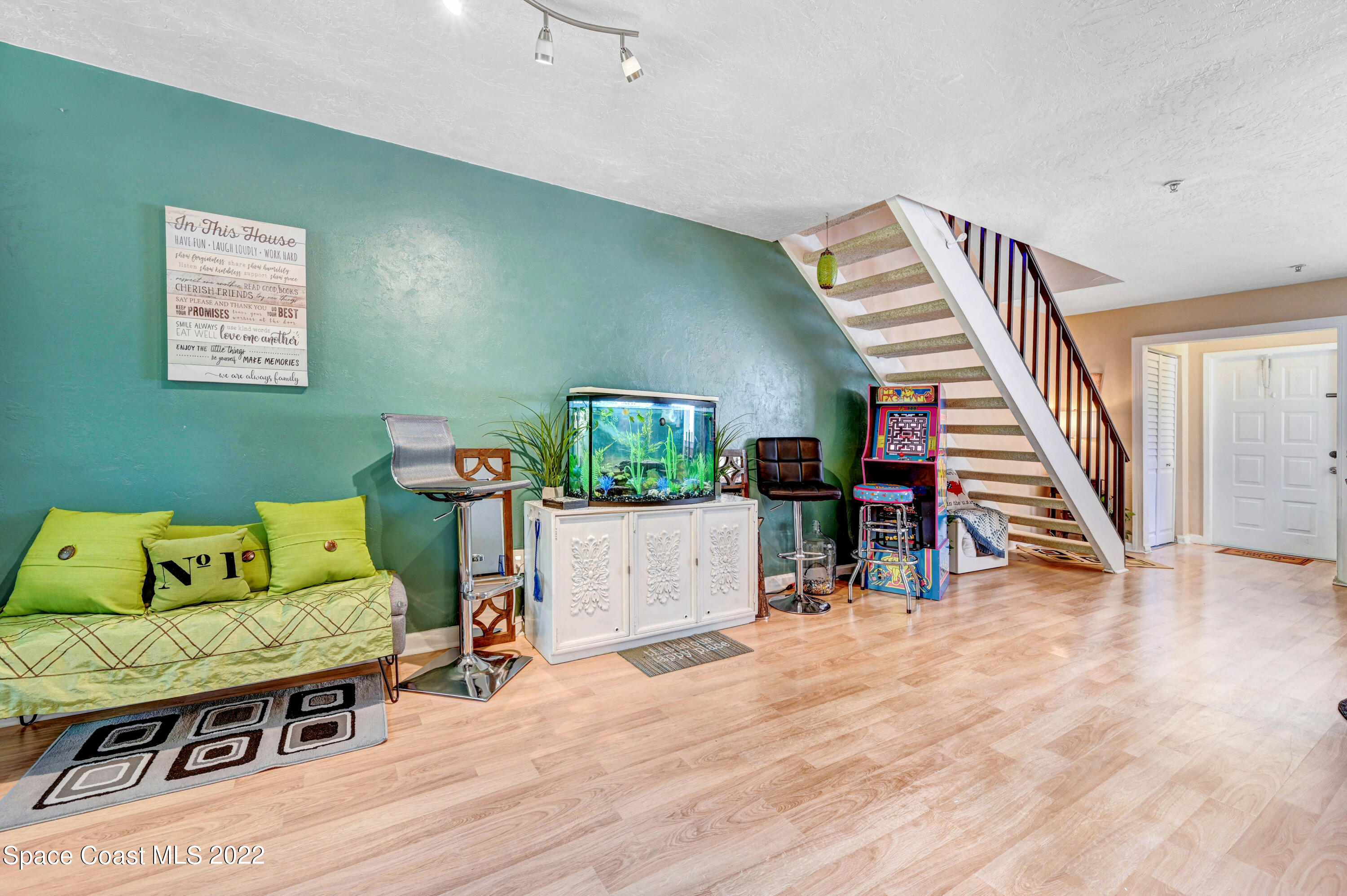 7820 Shadowood Drive, 316