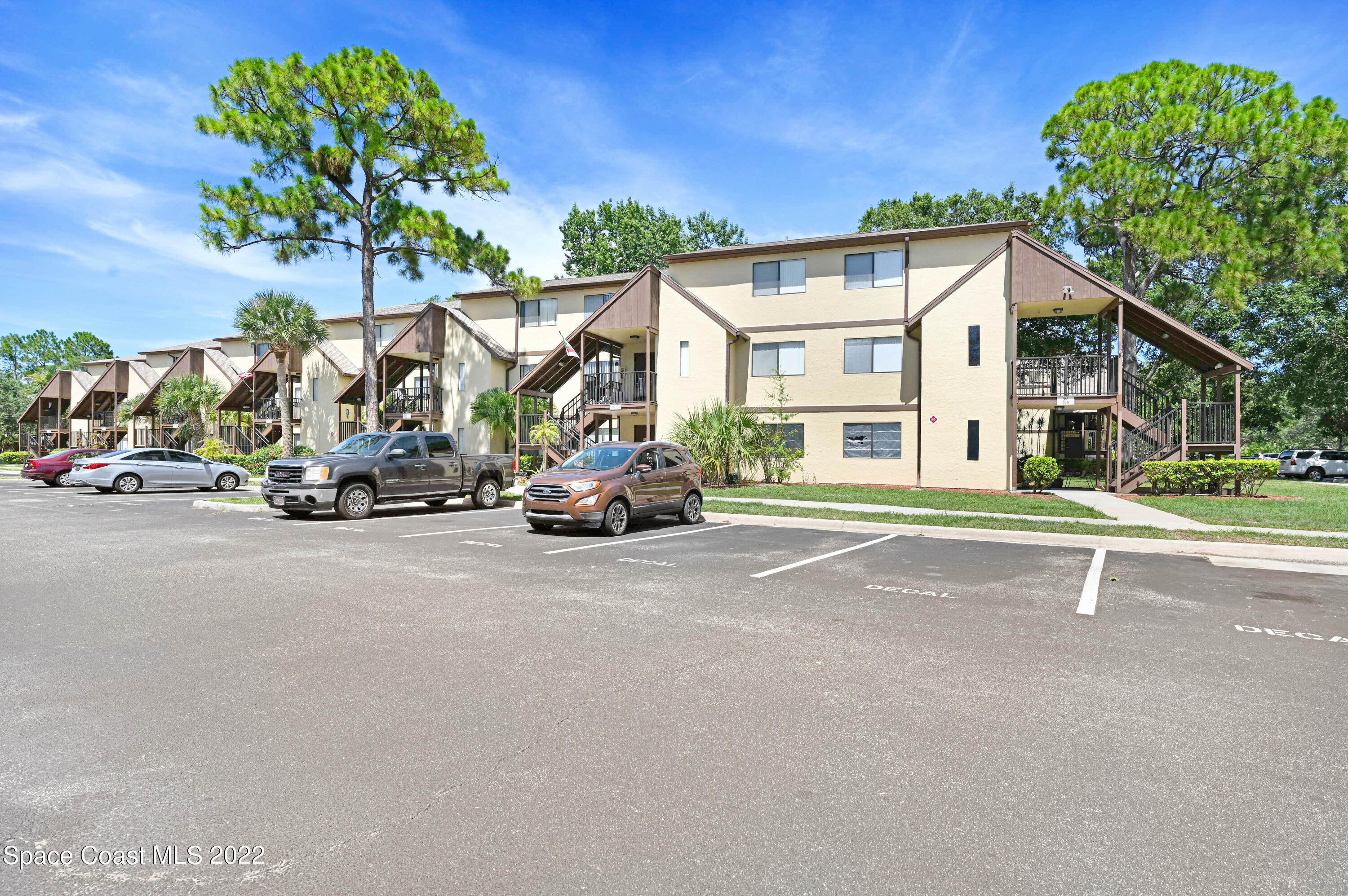 7820 Shadowood Drive, 316