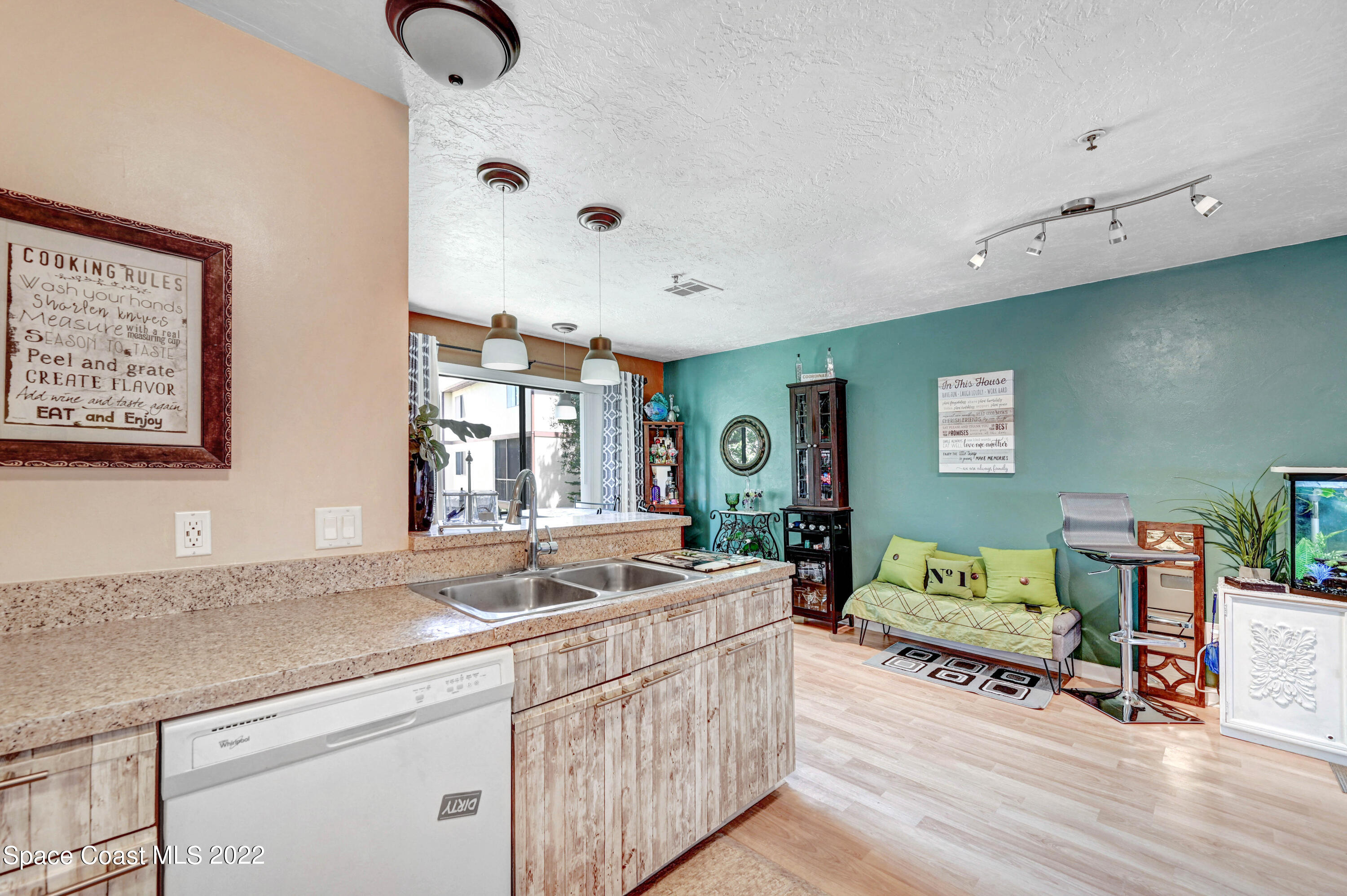 7820 Shadowood Drive, 316