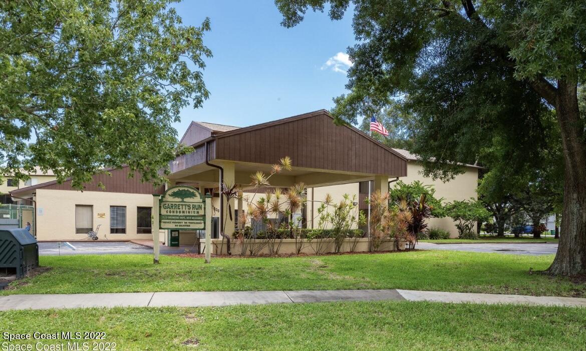 7820 Shadowood Drive, 316