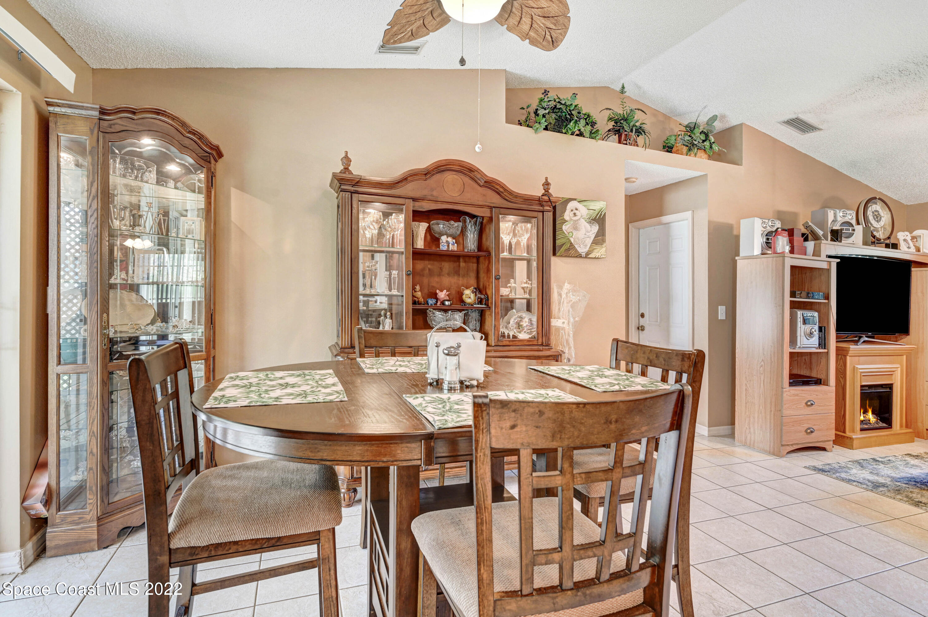 1867 Jupiter Boulevard SW
