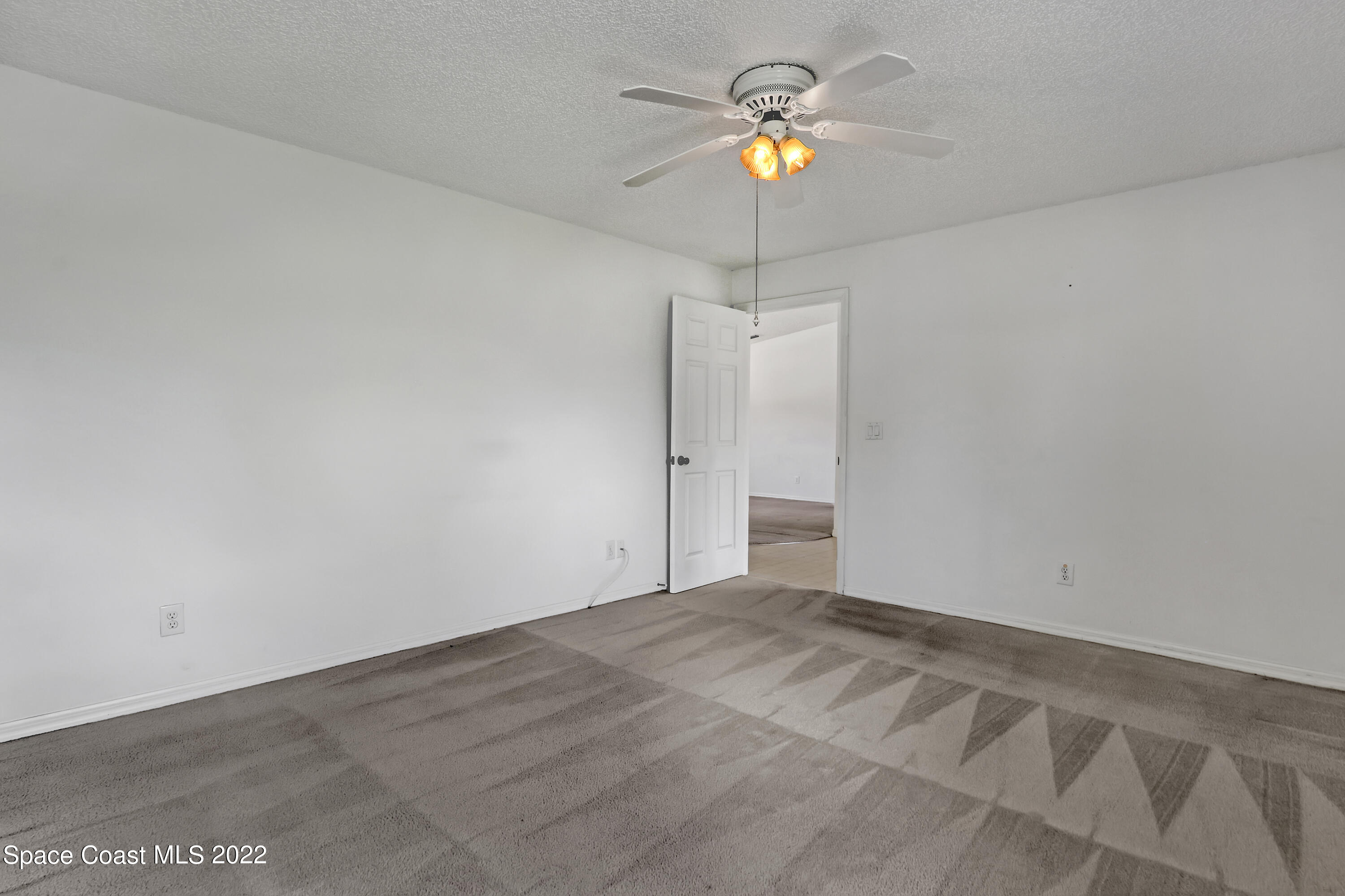 1684 Carbondale Avenue NW, 44