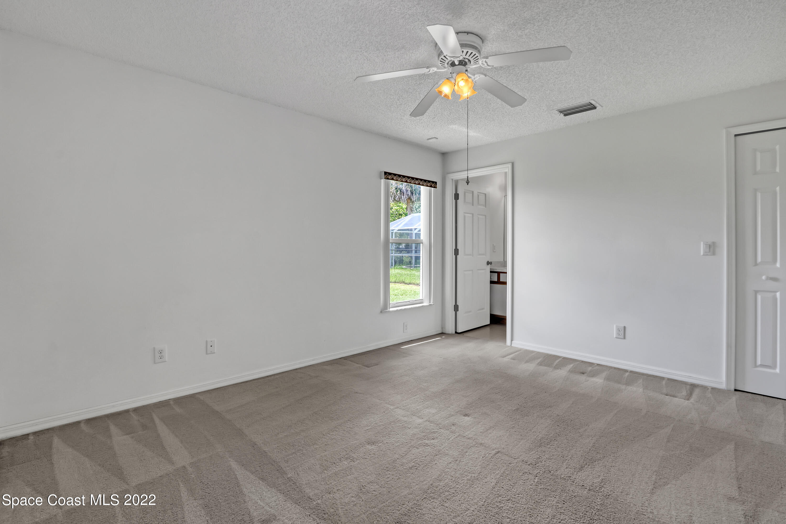 1684 Carbondale Avenue NW, 44