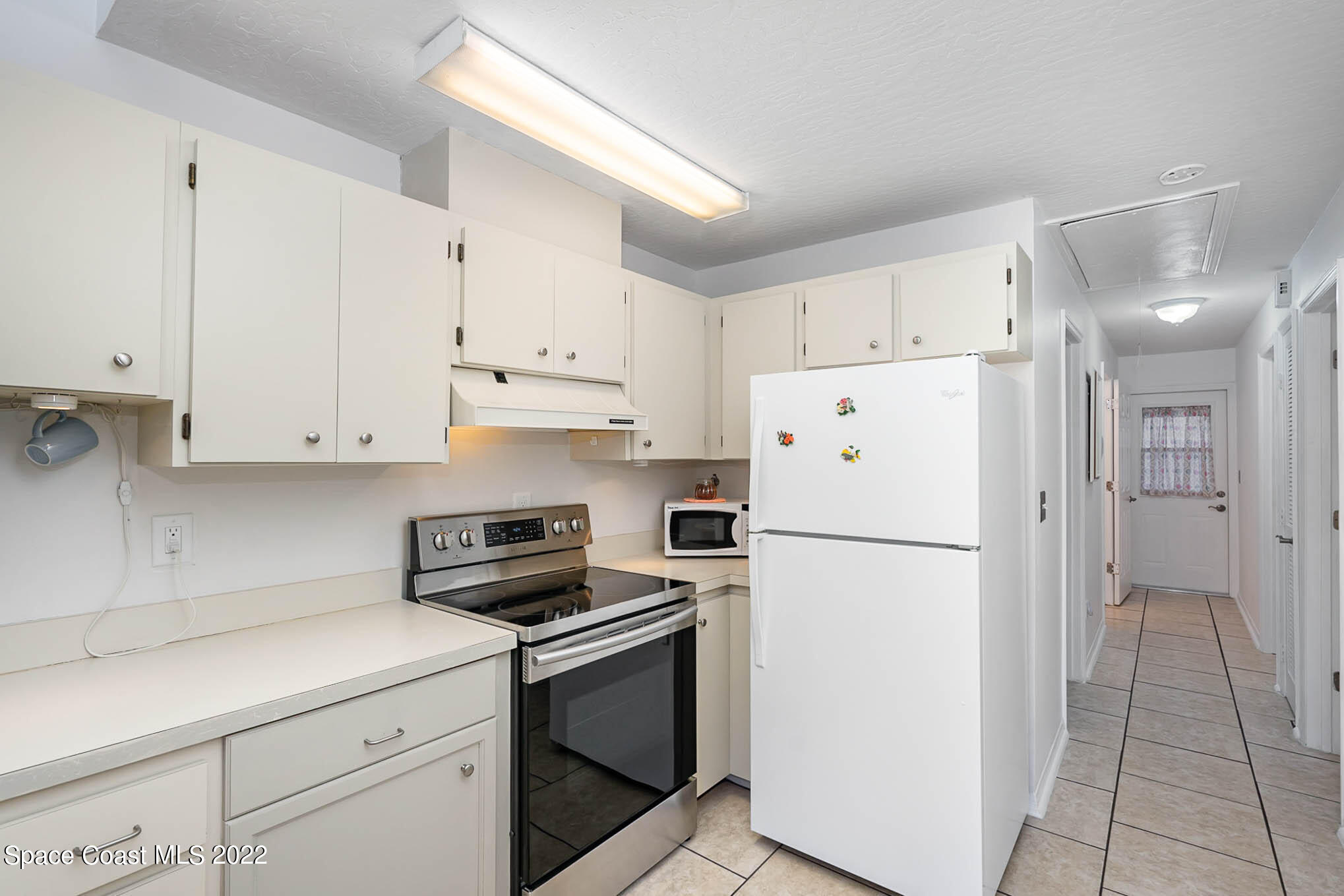 8520 Highway 1, G3