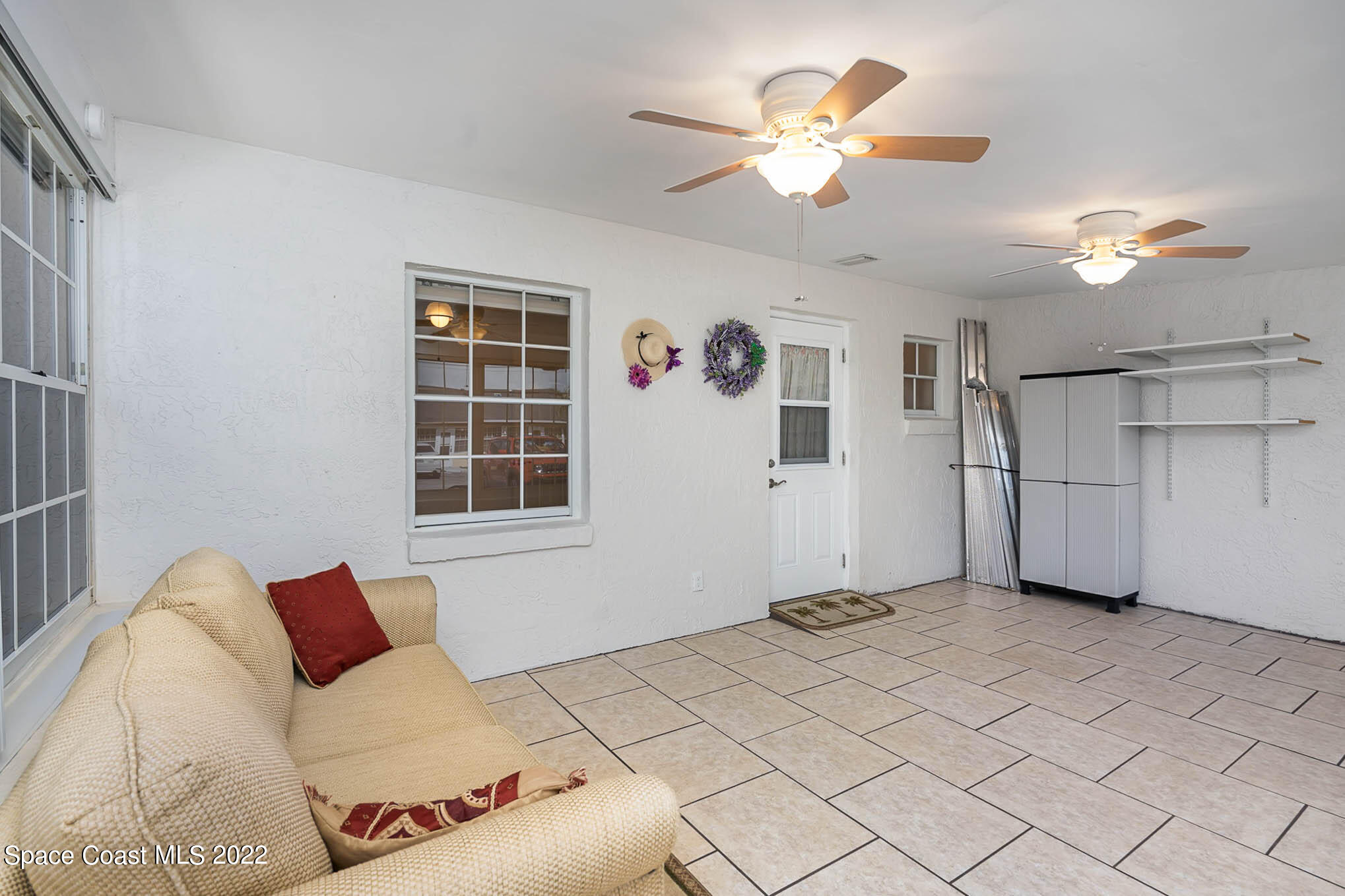 8520 Highway 1, G3