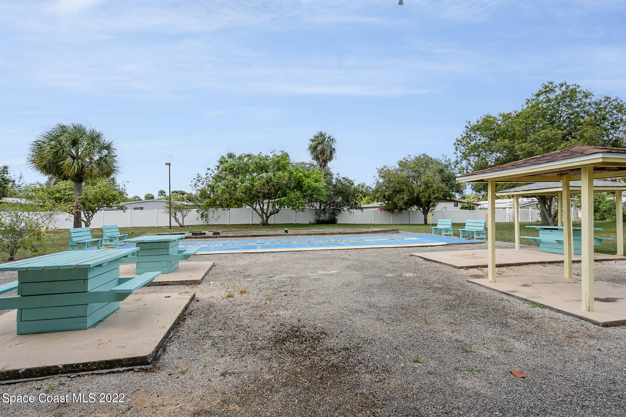 8520 Highway 1, G3