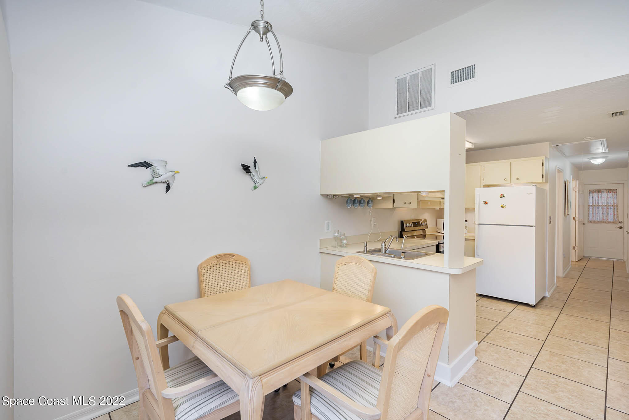 8520 Highway 1, G3