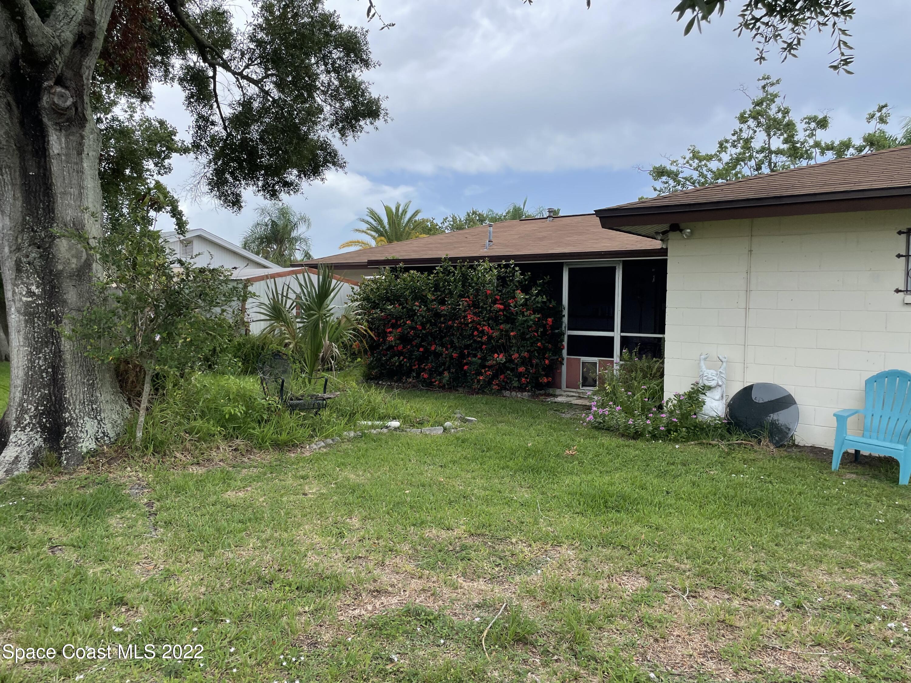 2657 Corbusier Drive