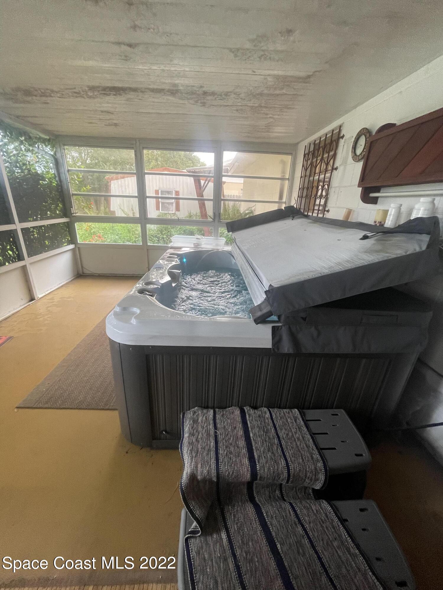 2657 Corbusier Drive