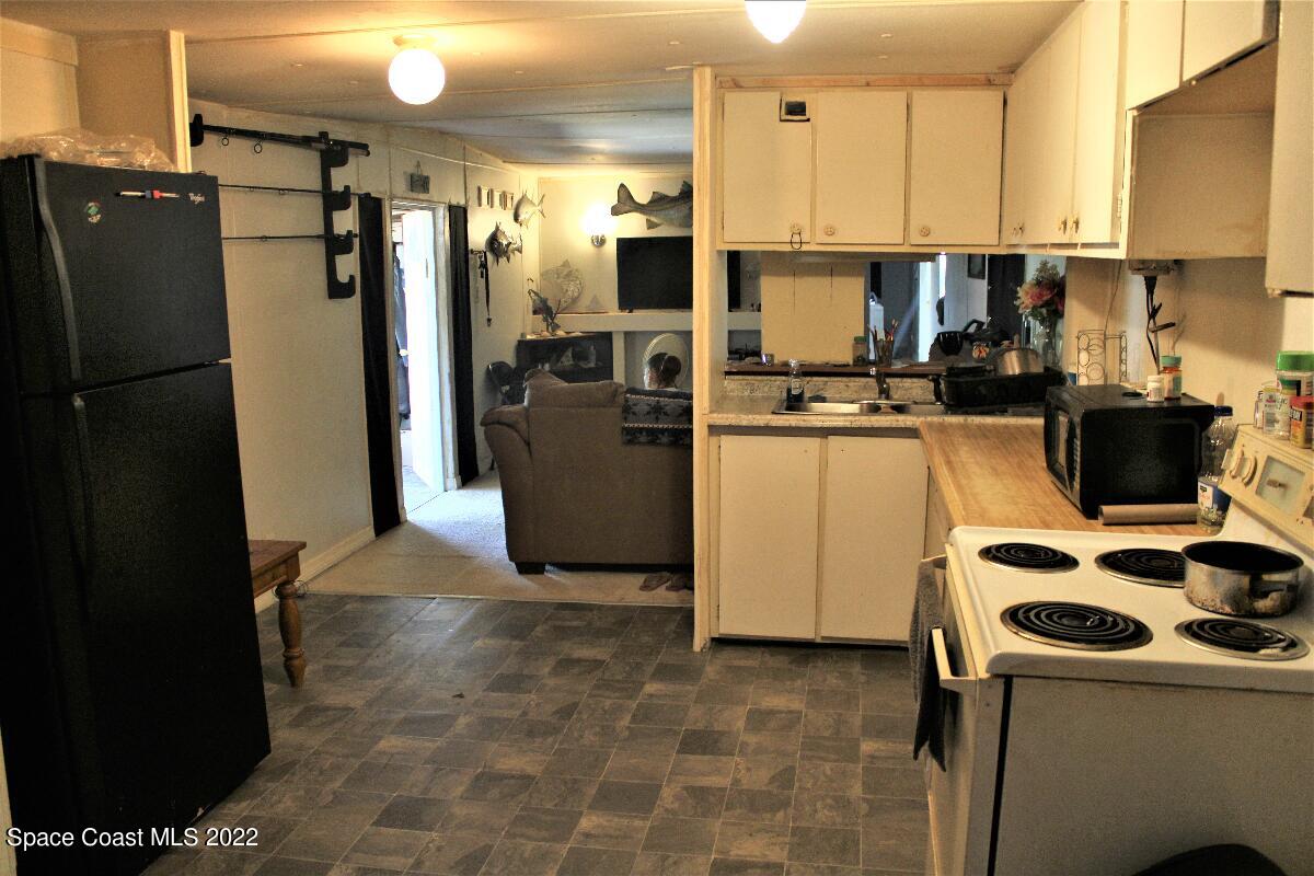 6877 Blue Bonnet Drive