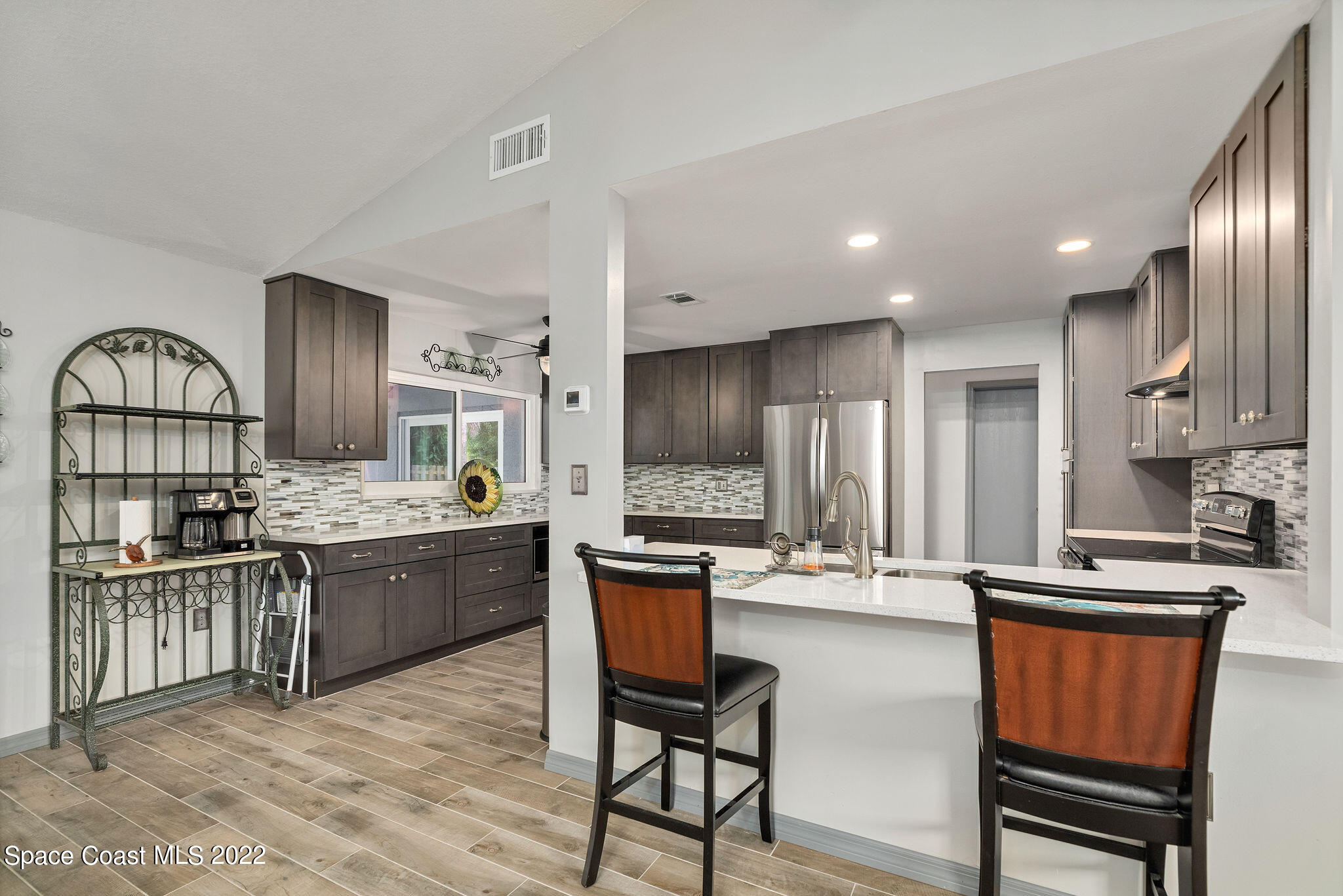 2715 Raintree Lake Circle