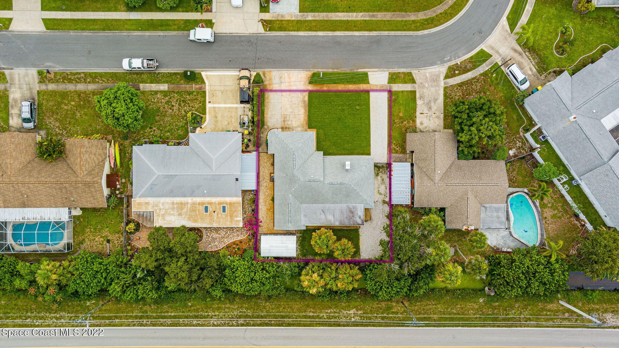 2715 Raintree Lake Circle