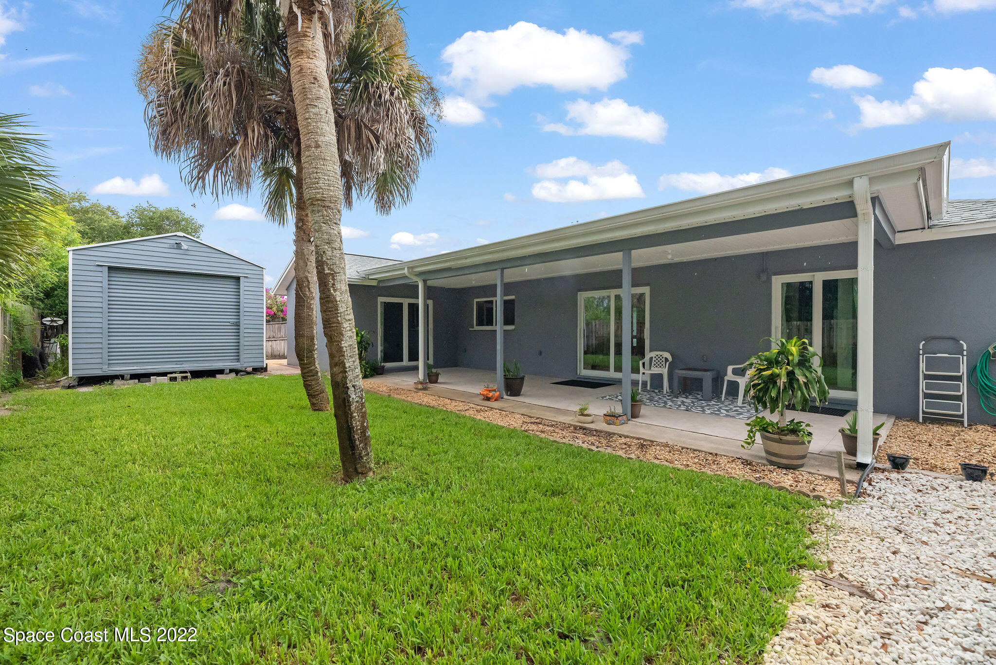 2715 Raintree Lake Circle