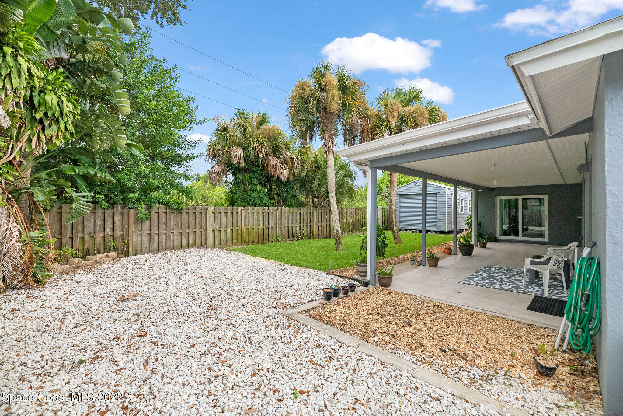 2715 Raintree Lake Circle