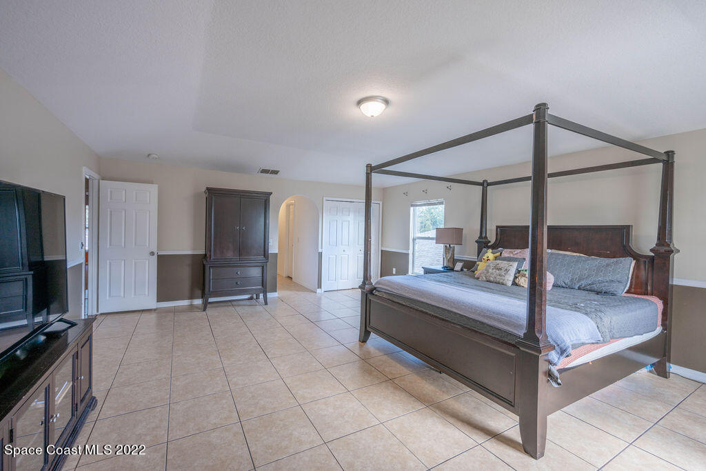 2992 Chica Circle