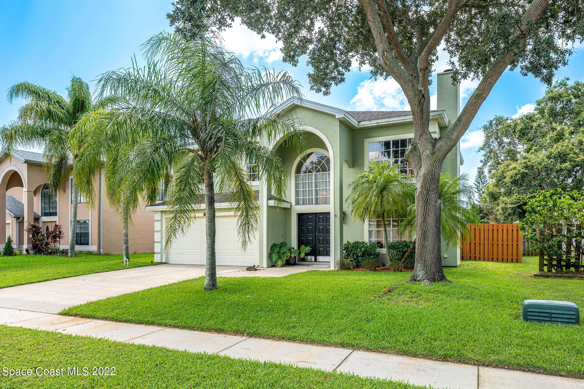 7067 Hammock Lakes Drive