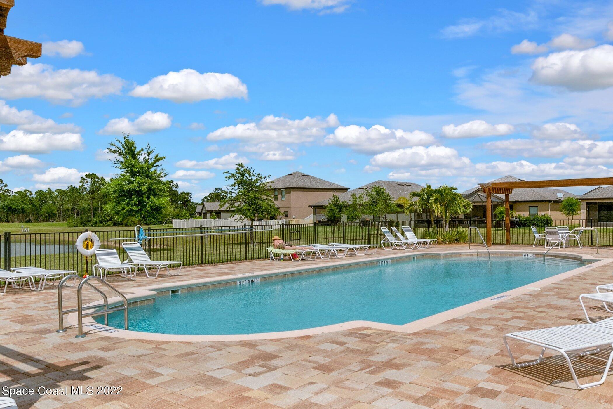 491 Dillard Drive SE