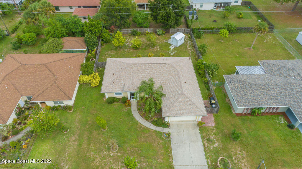 351 Crestview Street NE