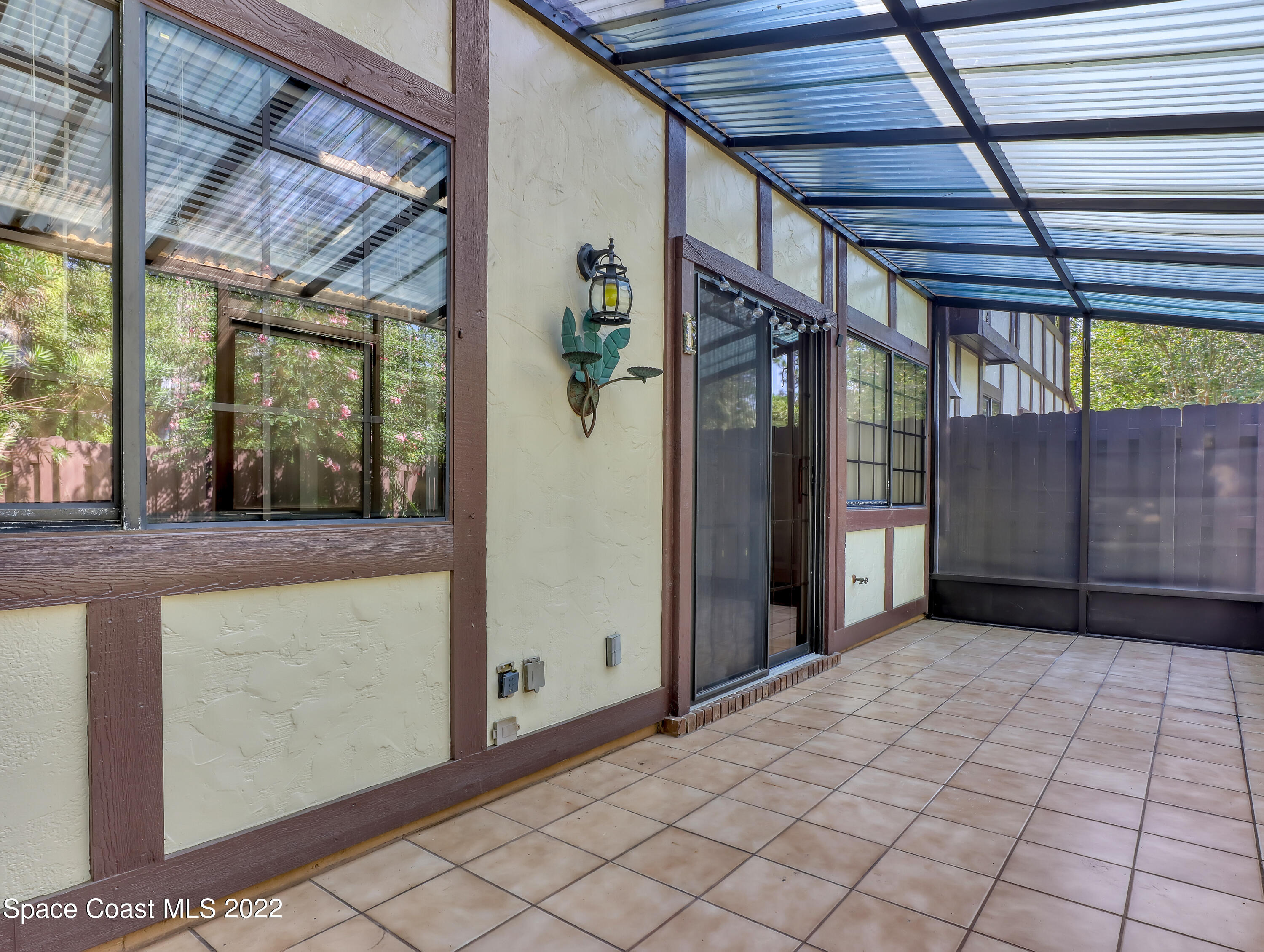 865 Greenwood Manor Circle, 5