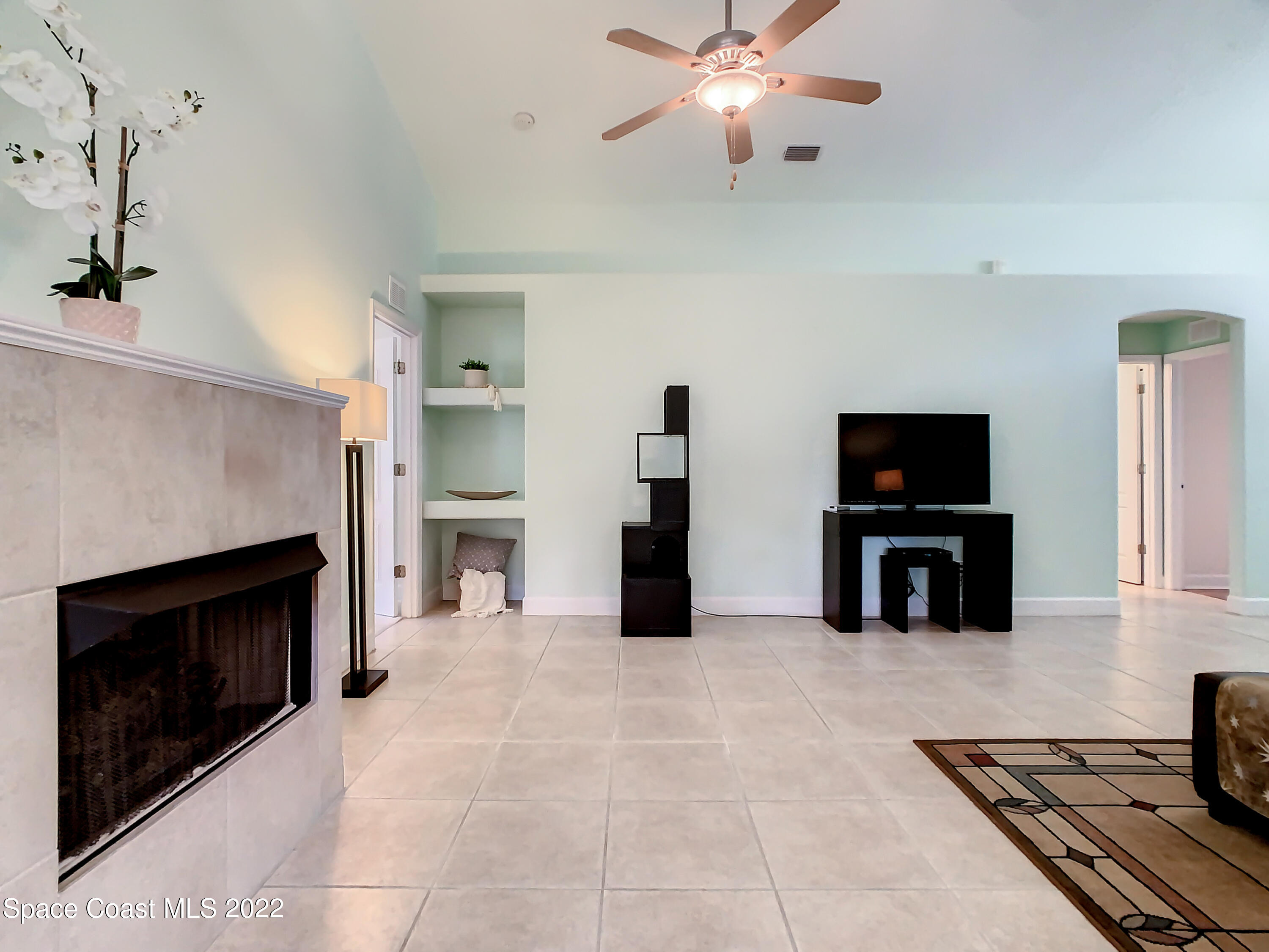 854 Belhurst Lane