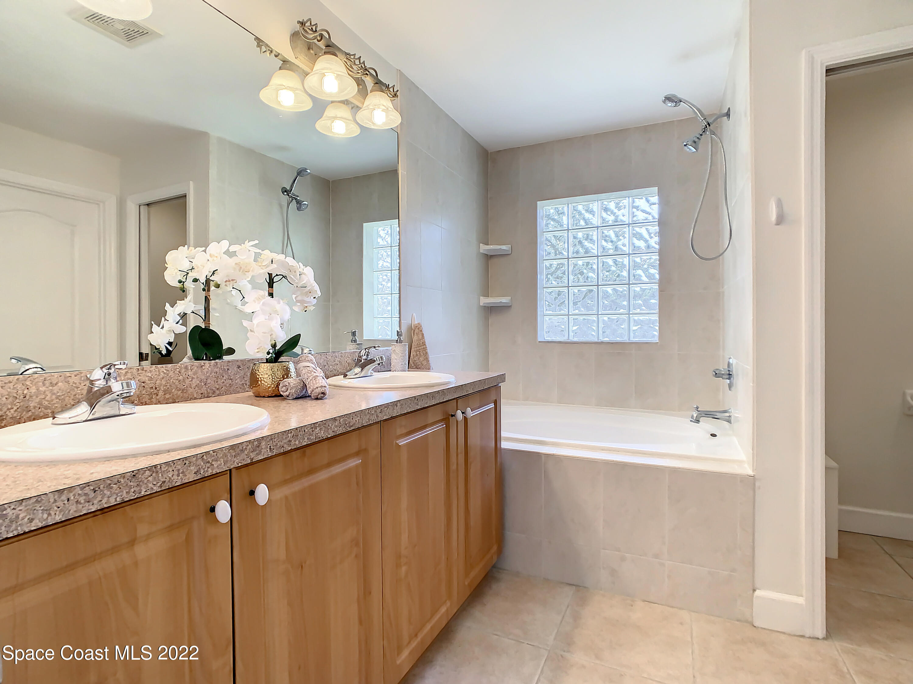 854 Belhurst Lane
