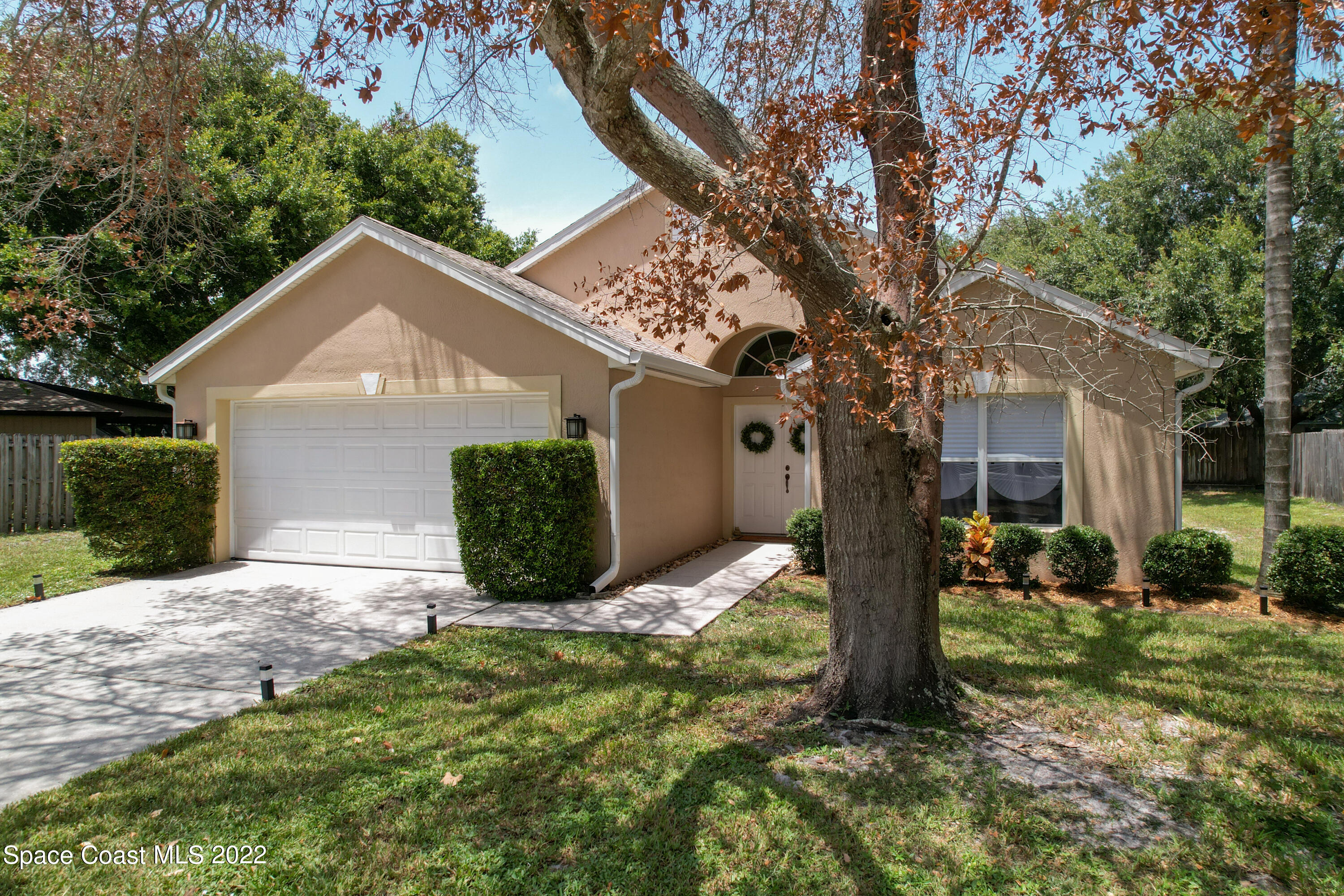 854 Belhurst Lane