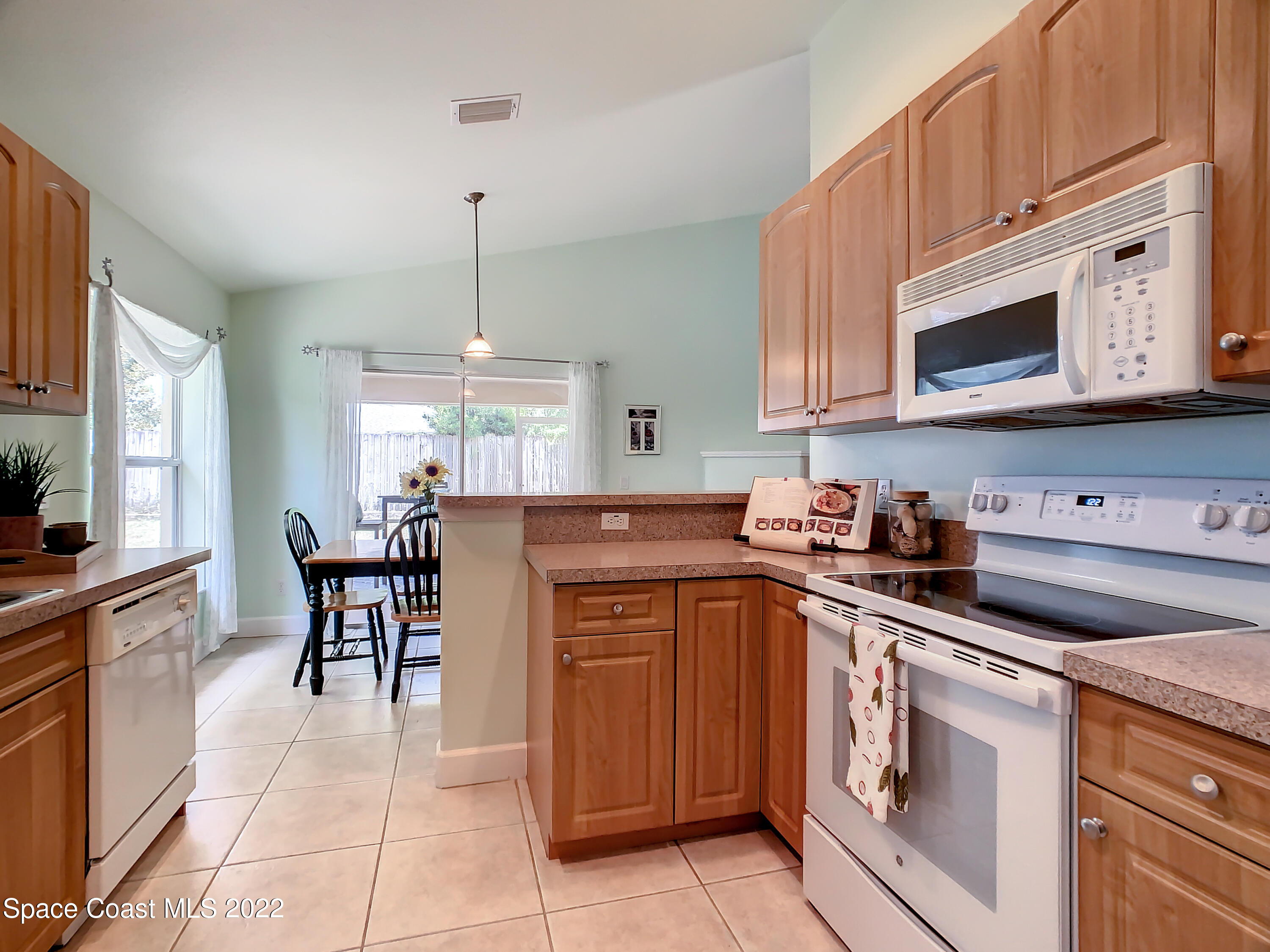 854 Belhurst Lane
