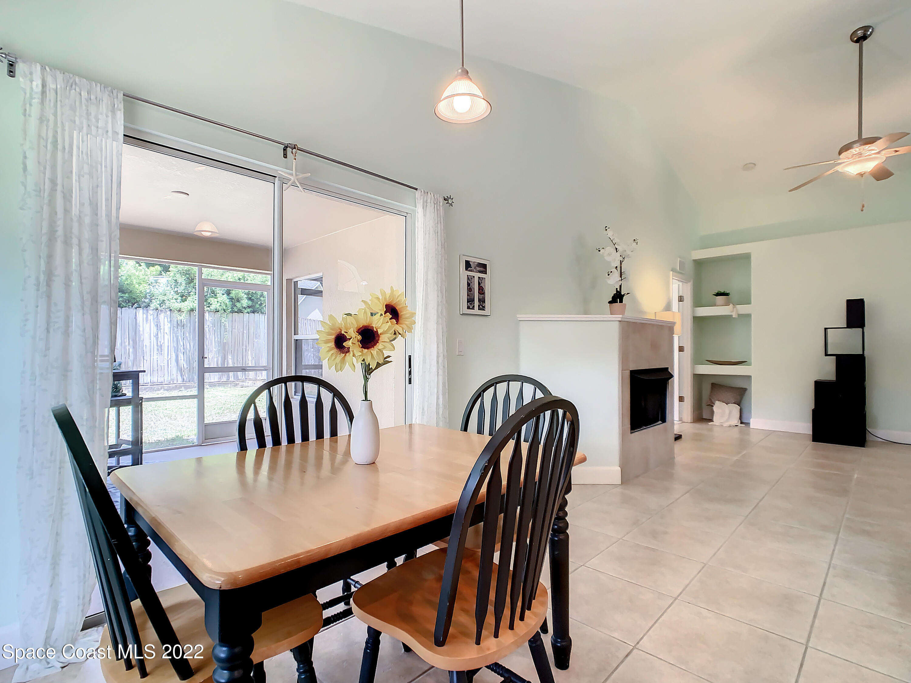 854 Belhurst Lane