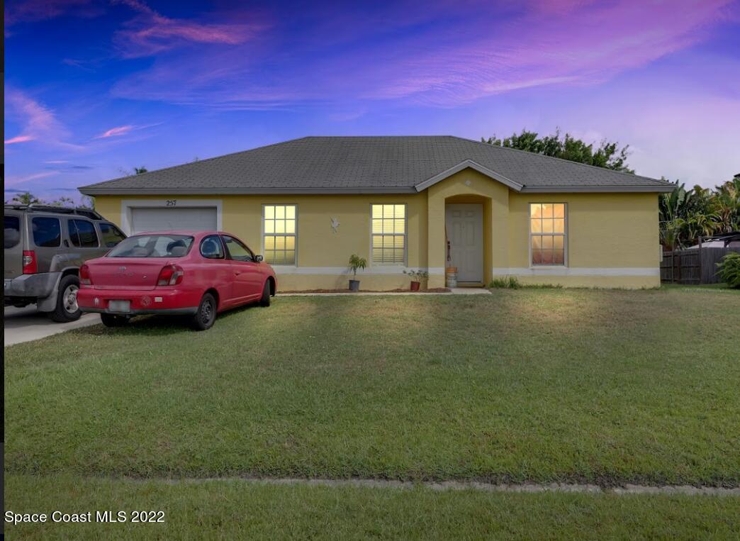 257 SW Pagoda Terrace