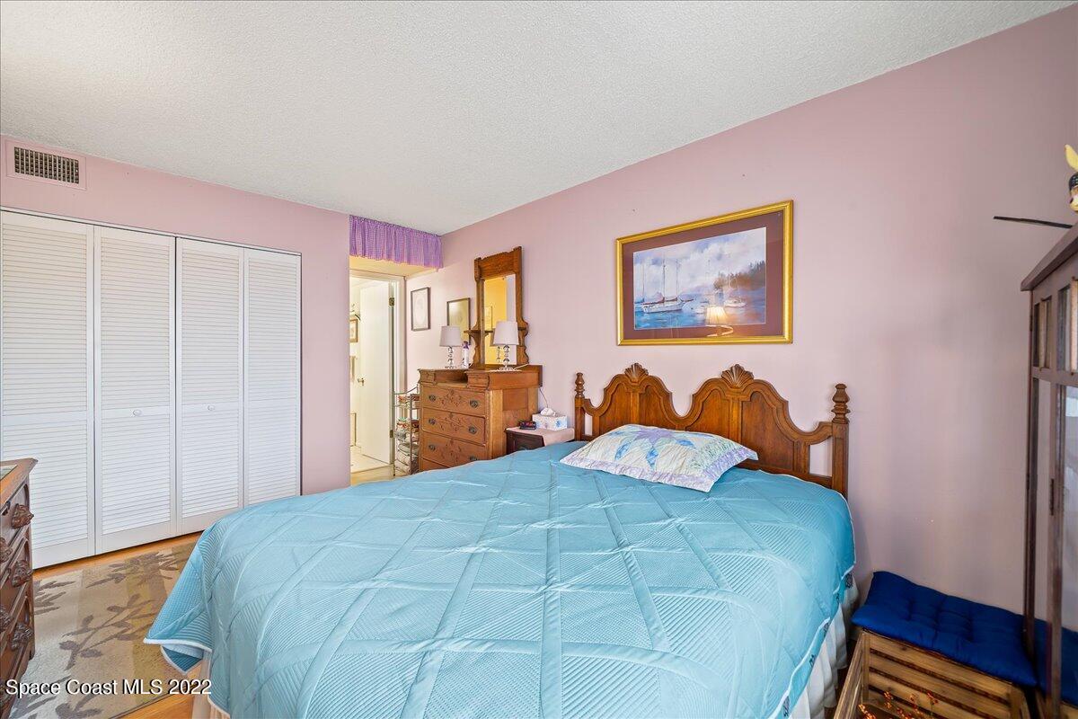2465 S Washington Avenue, 405