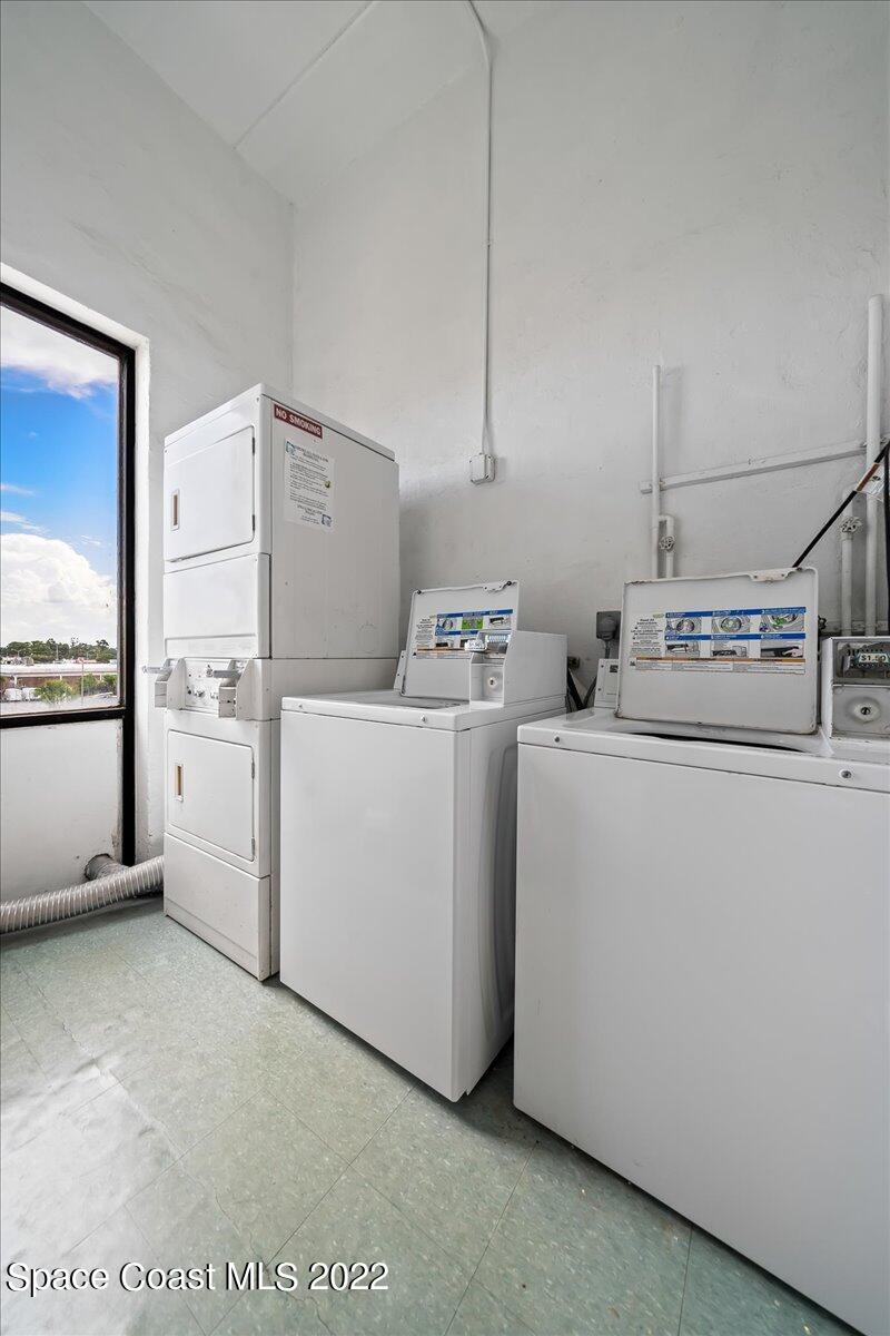 2465 S Washington Avenue, 405