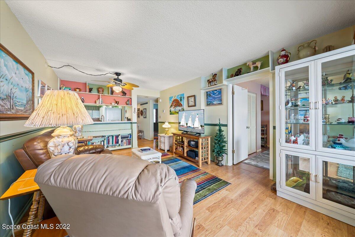 2465 S Washington Avenue, 405