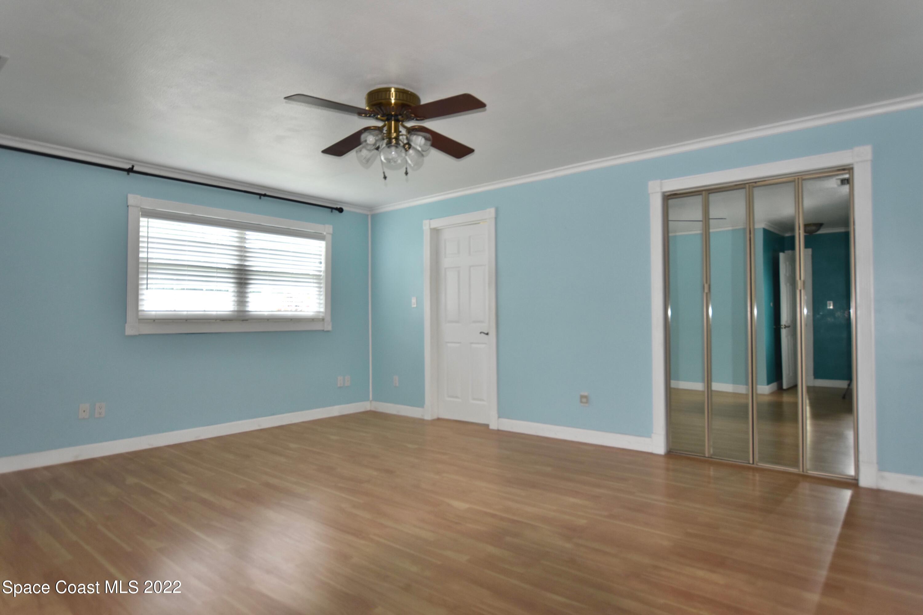 977 Kings Post Road