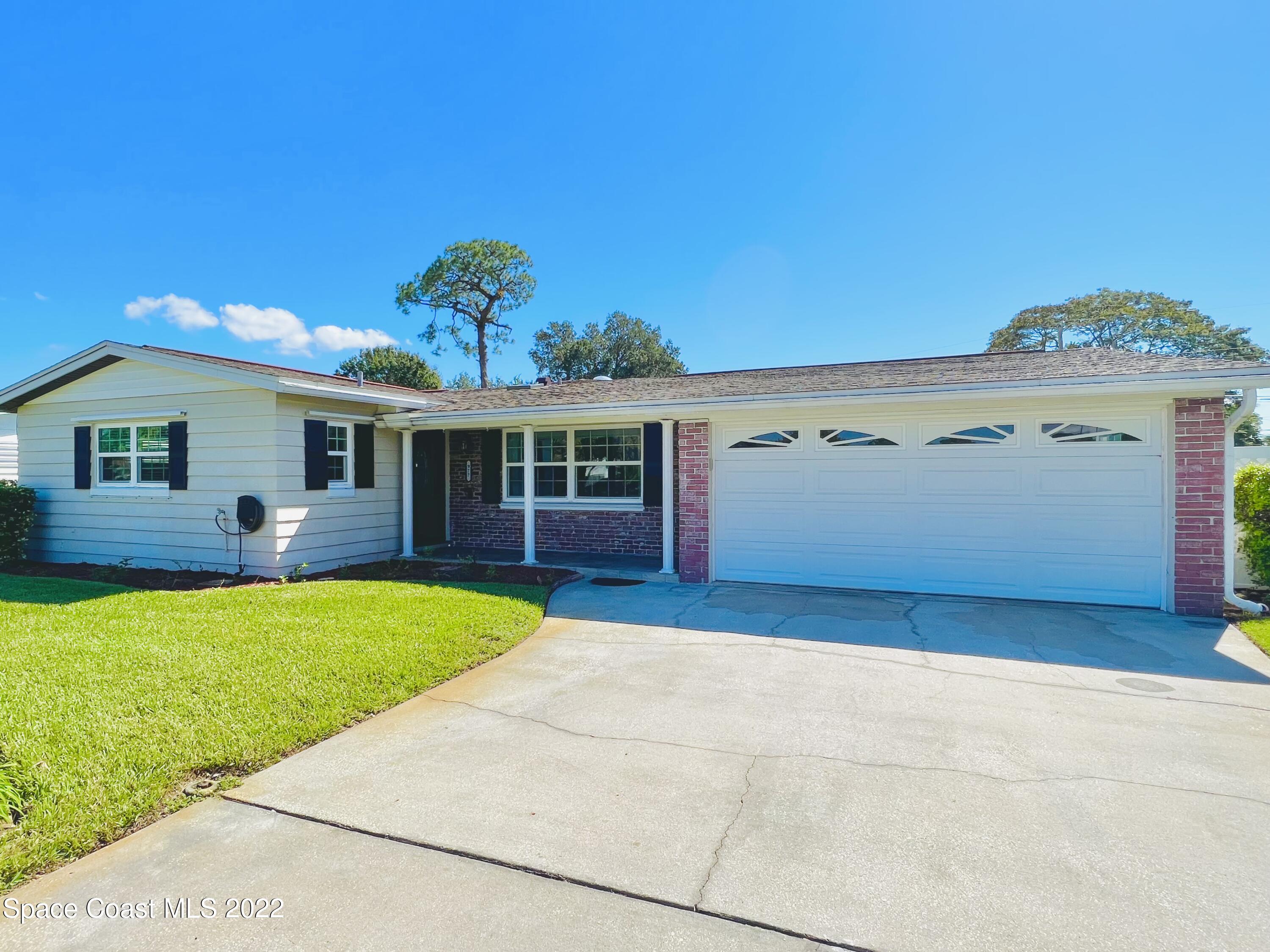 977 Kings Post Road