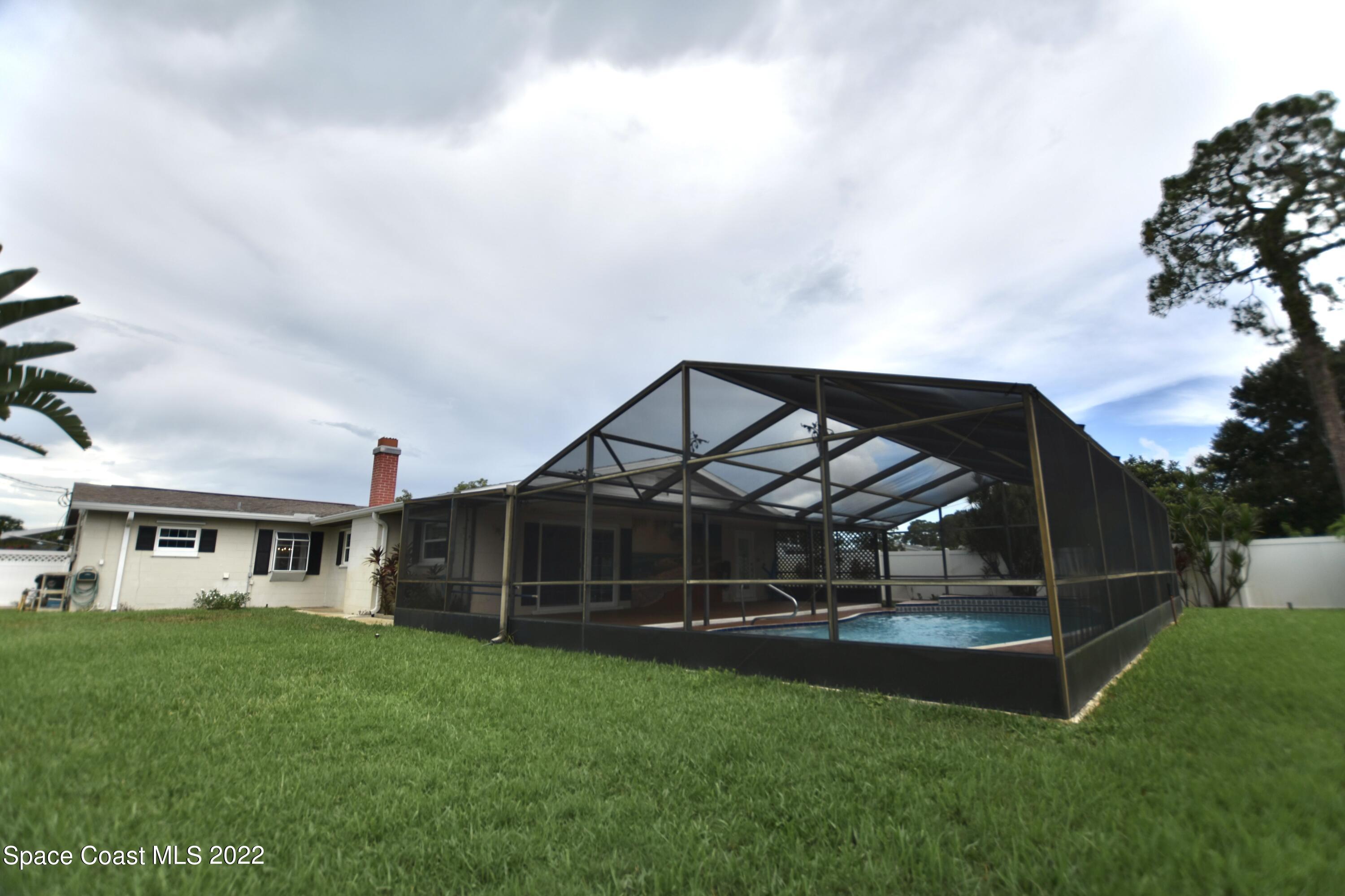 977 Kings Post Road